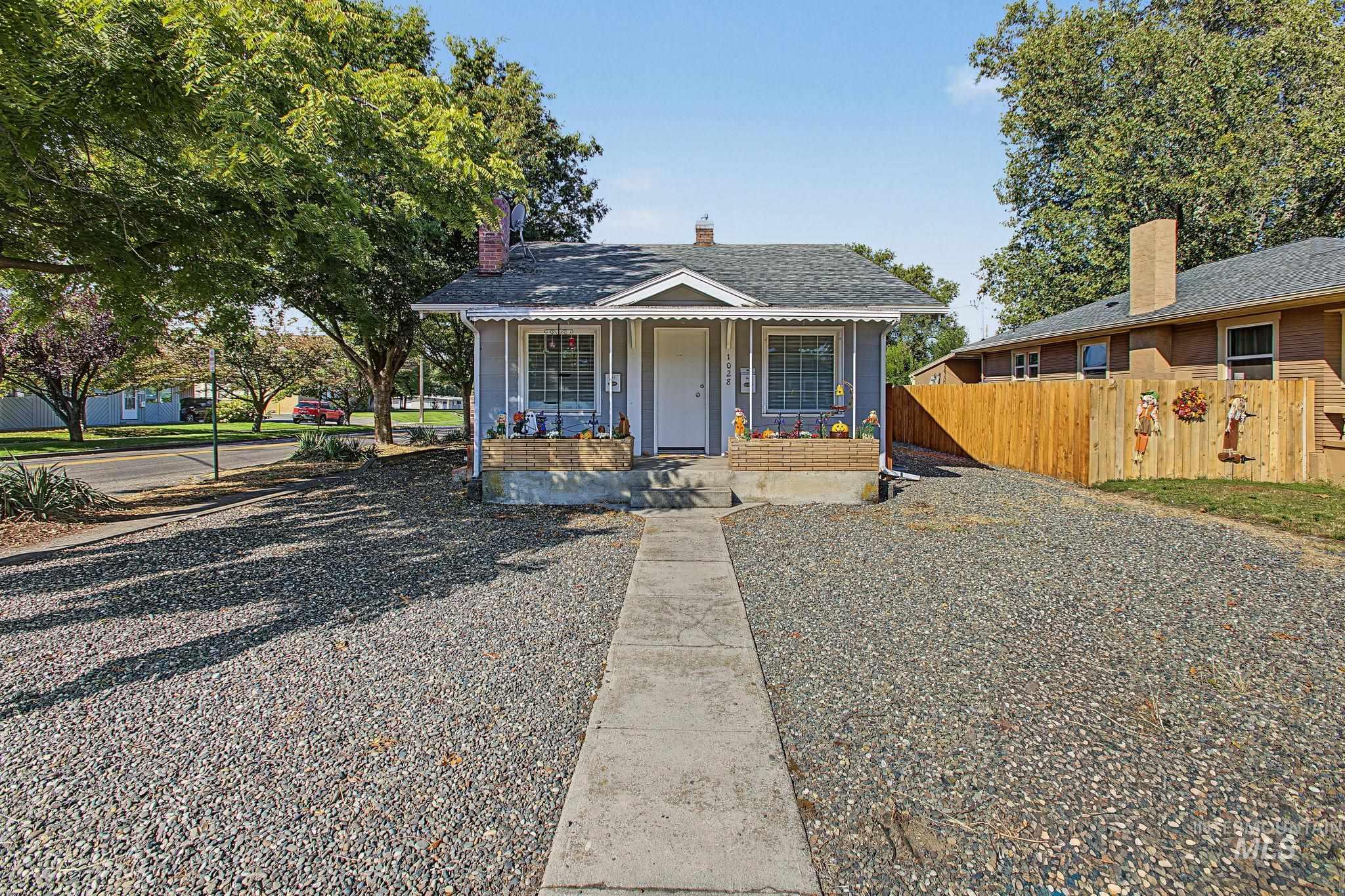 1028 8th Street Property Photo 46