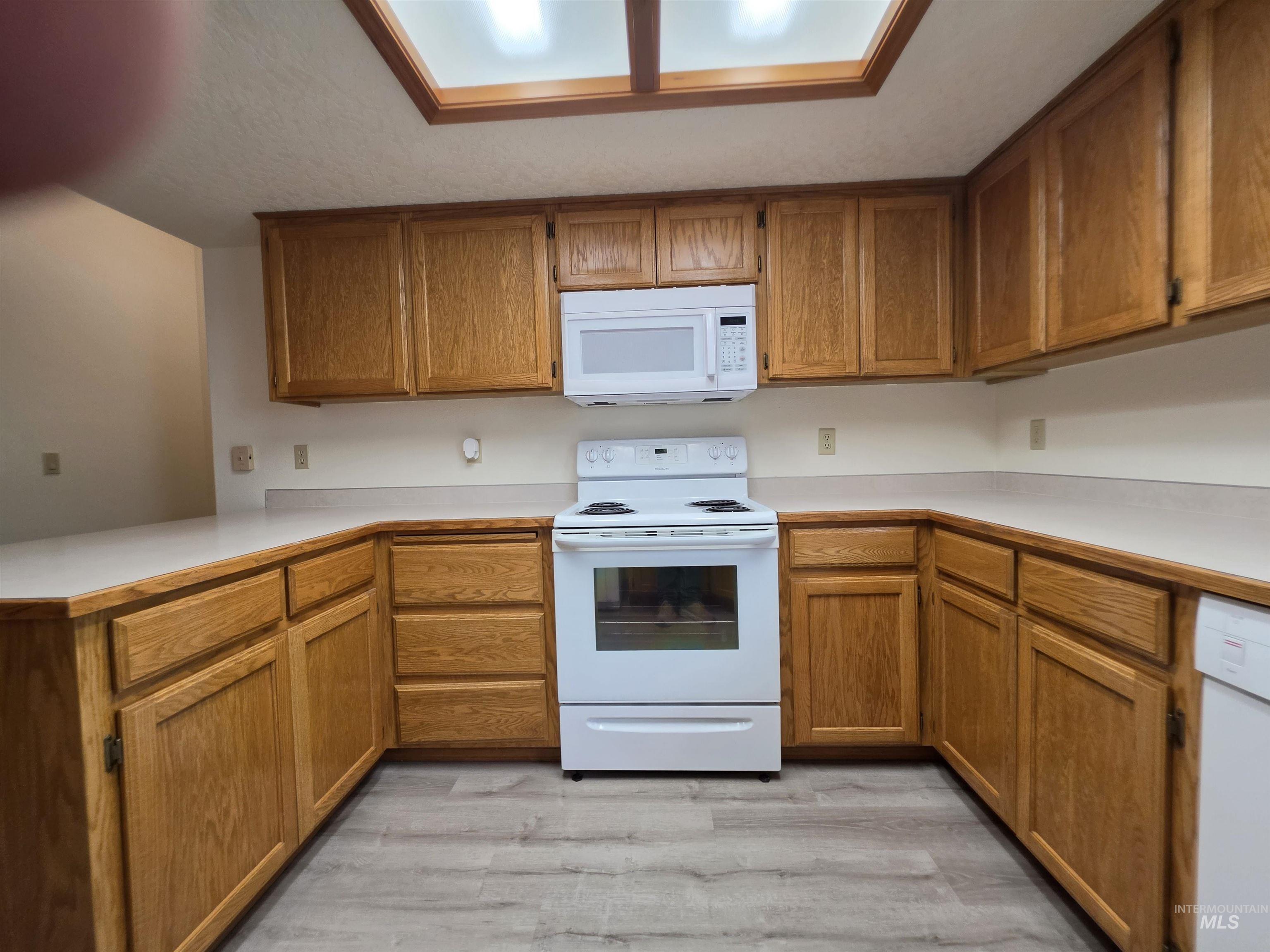 206 S Valley Dr. Property Photo 7