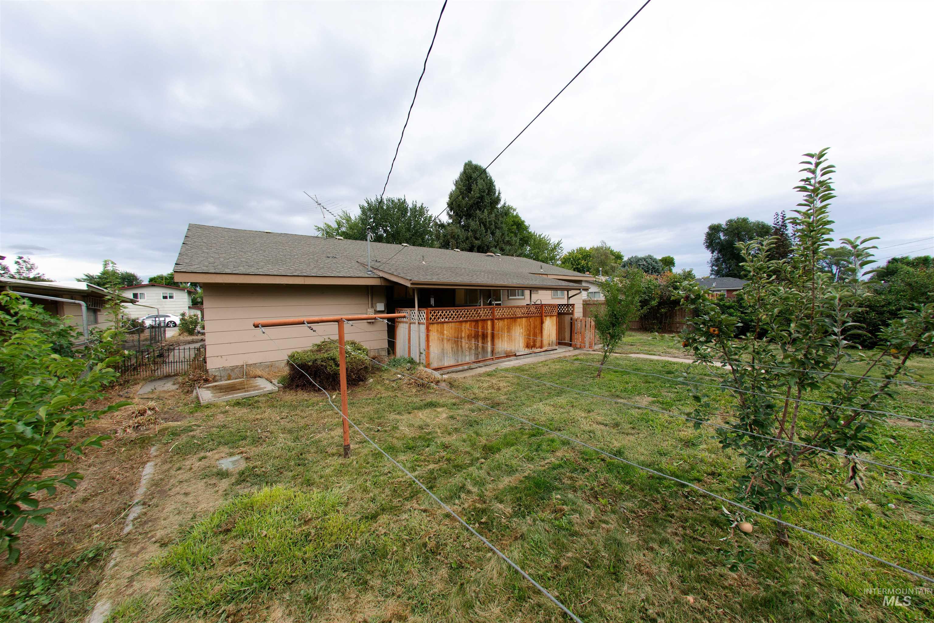 1546 N 4th Street Property Photo 23