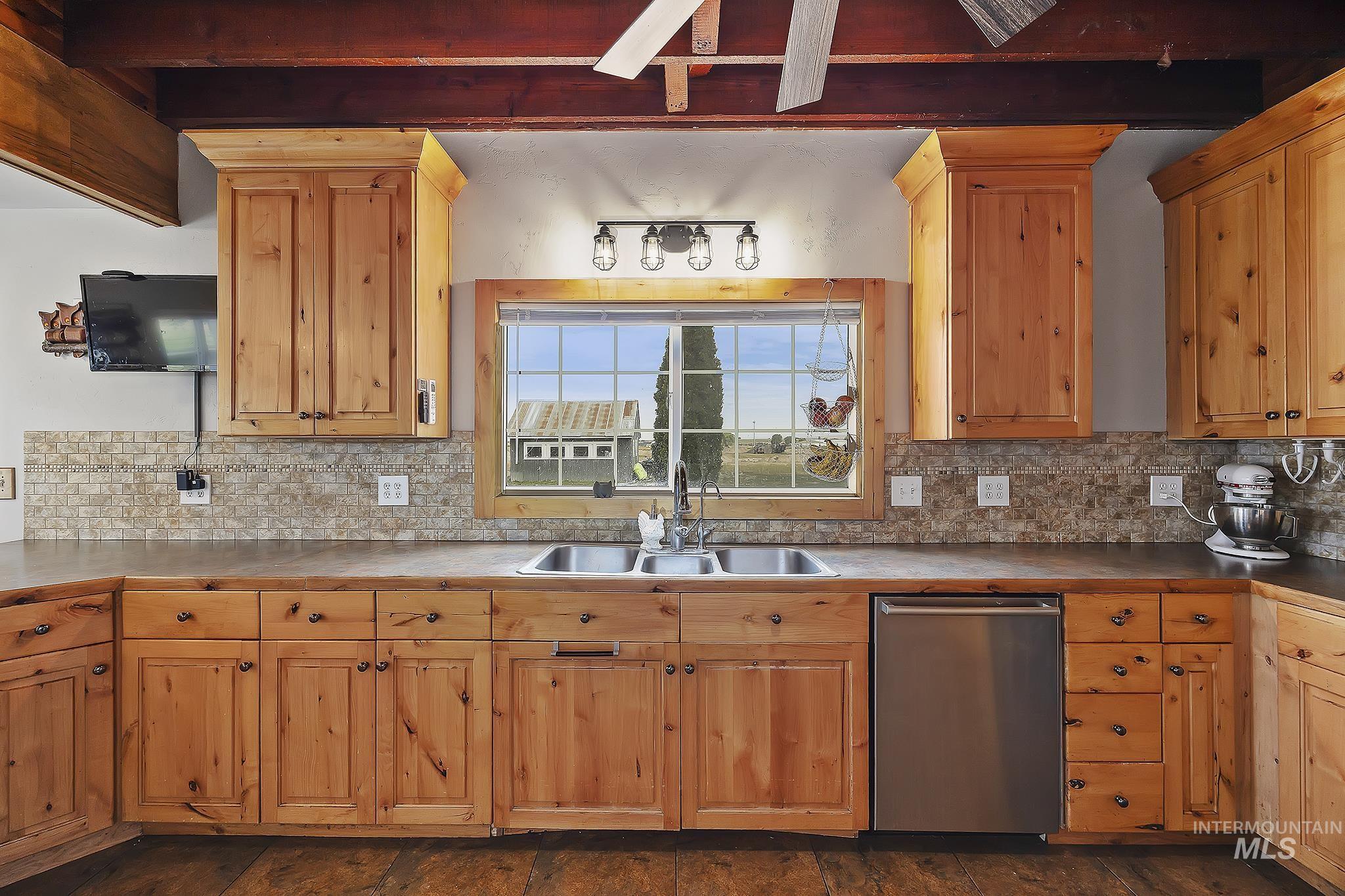 3444 N 4500 E Property Photo 9