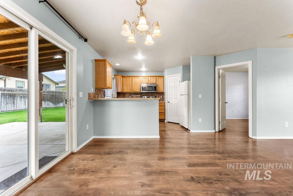 3936 E Clear Springs Dr Property Photo 11