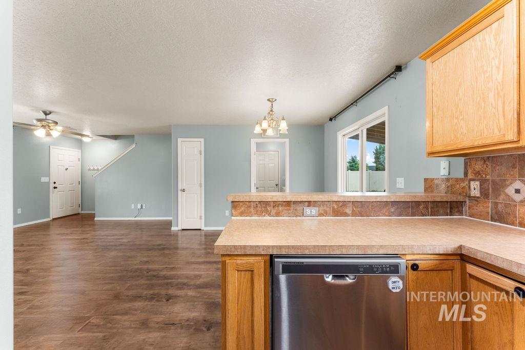 3936 E Clear Springs Dr Property Photo 16