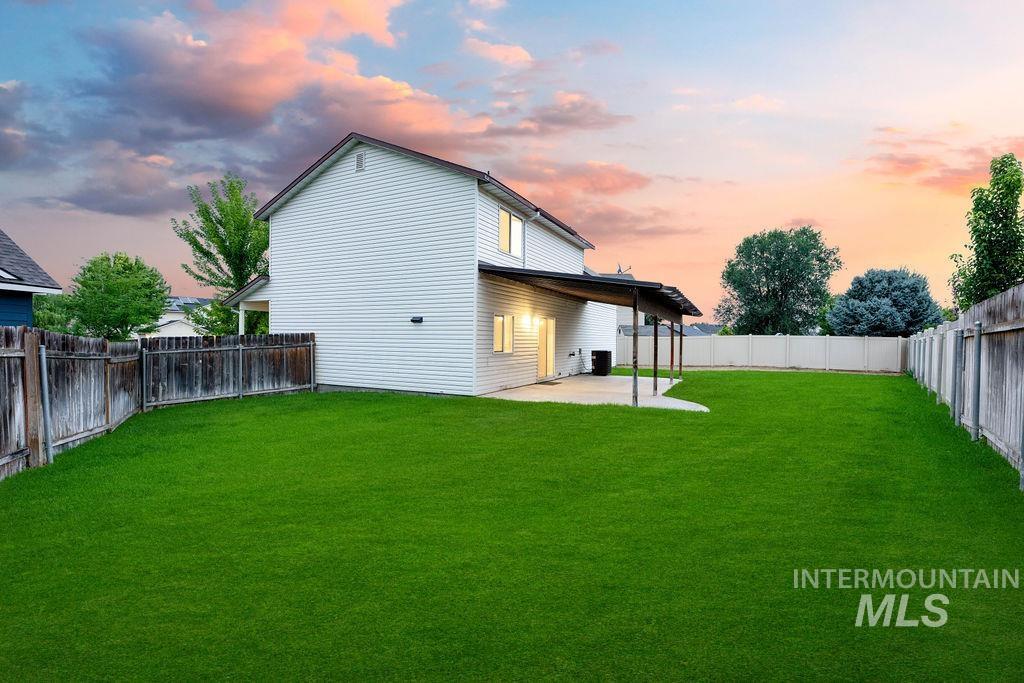 3936 E Clear Springs Dr Property Photo 38