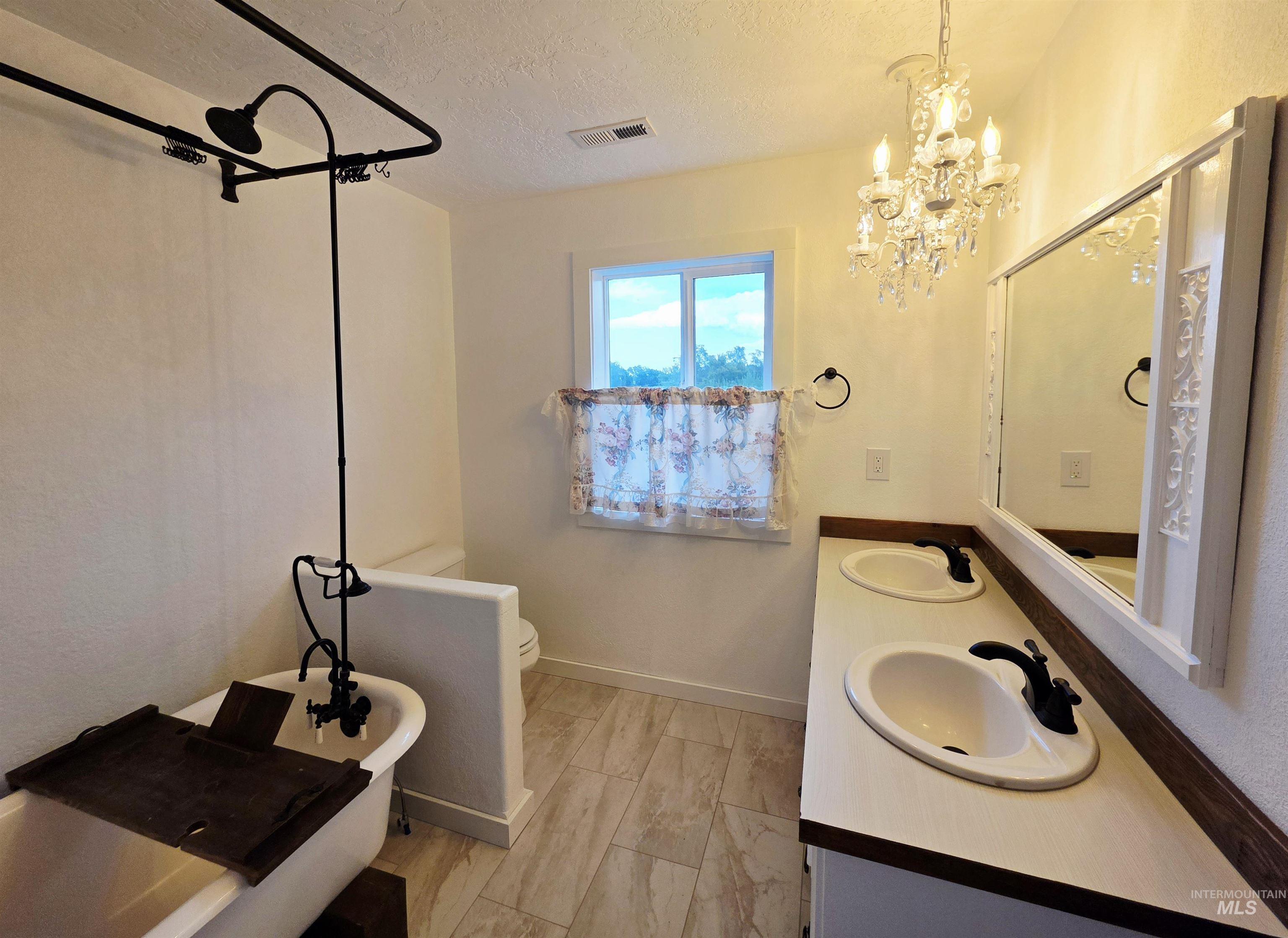 1330 Birch Ave Property Photo 13