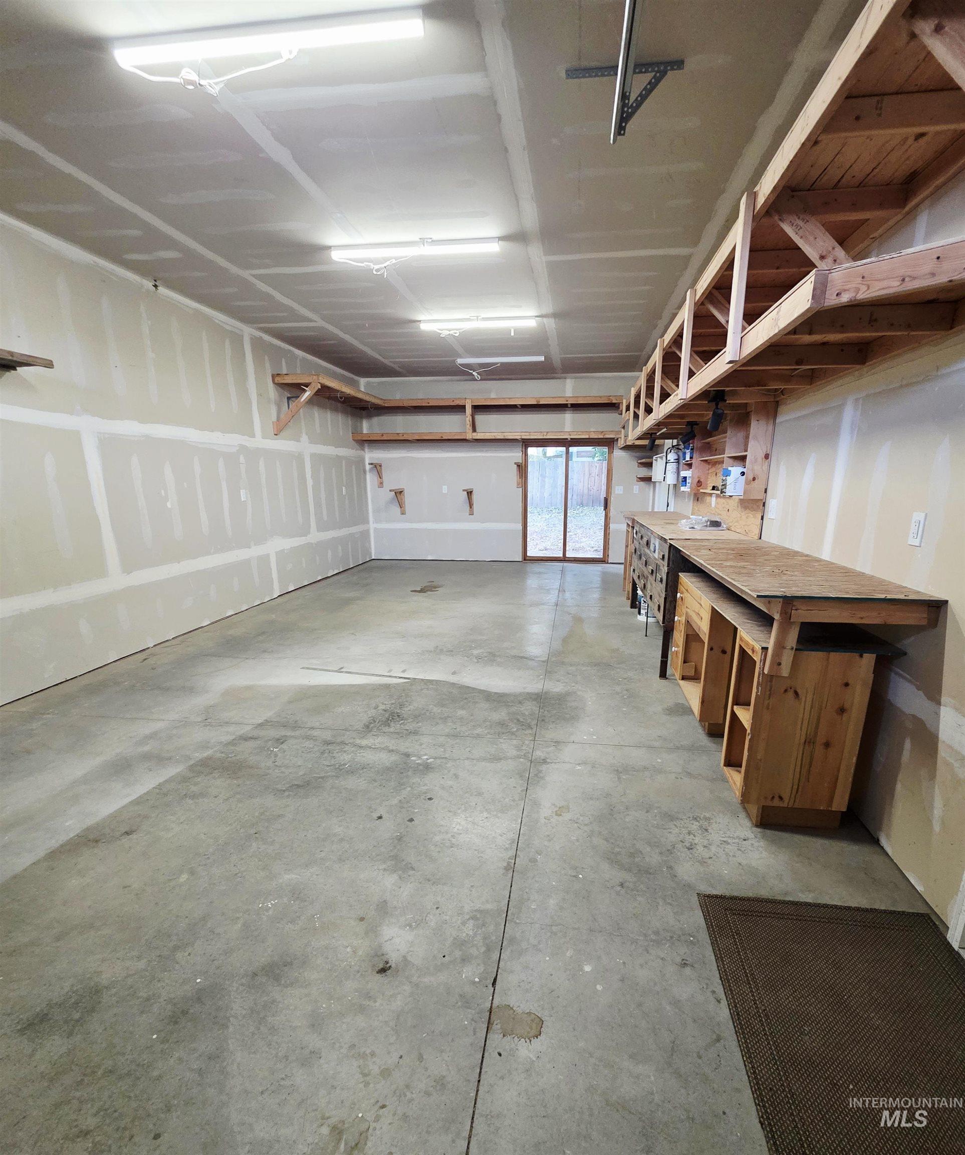 1330 Birch Ave Property Photo 21