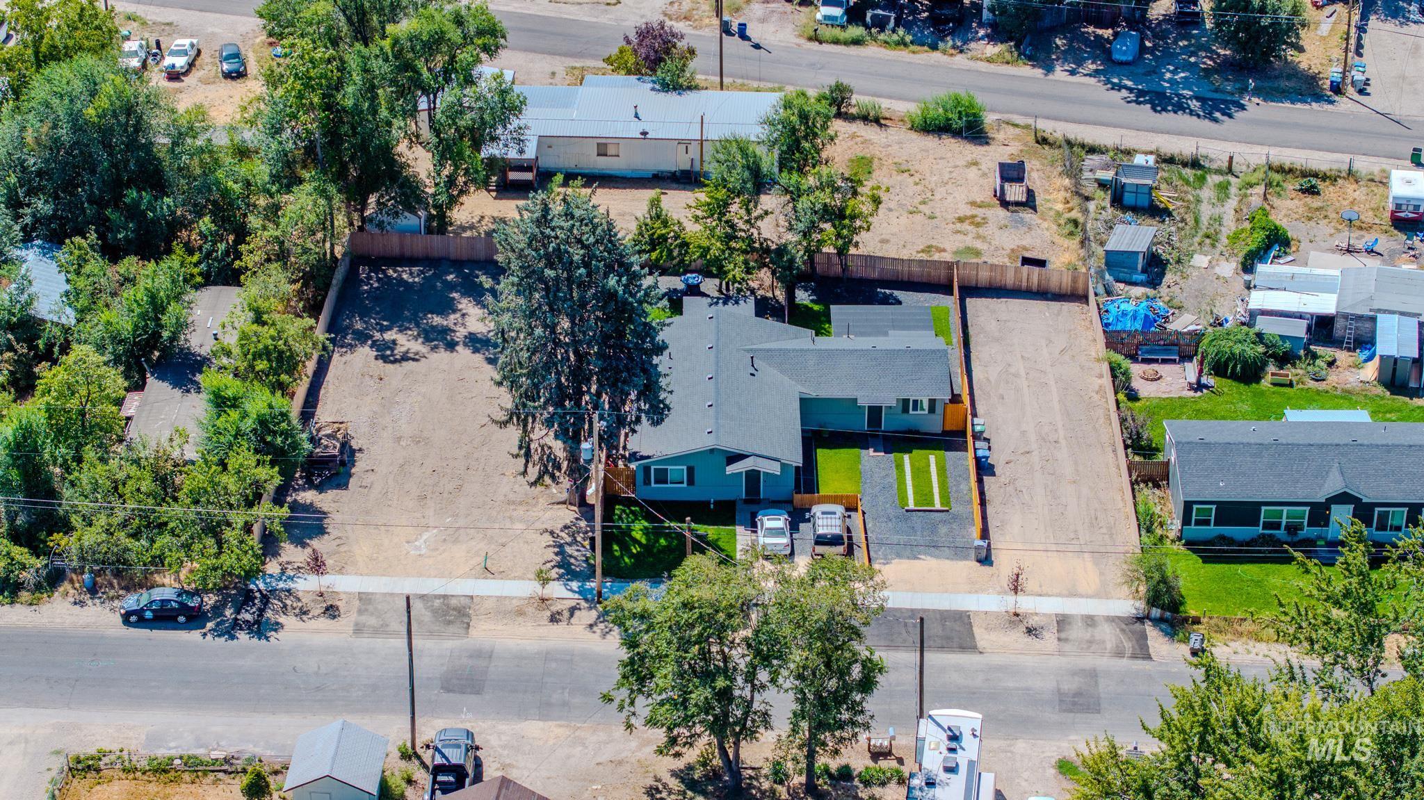 10317 Utahna Property Photo 9