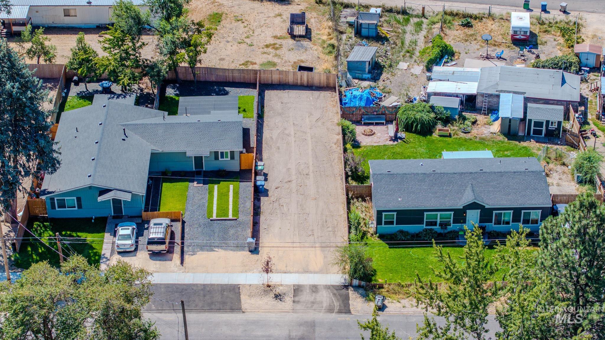 10355 Utahna Property Photo 5