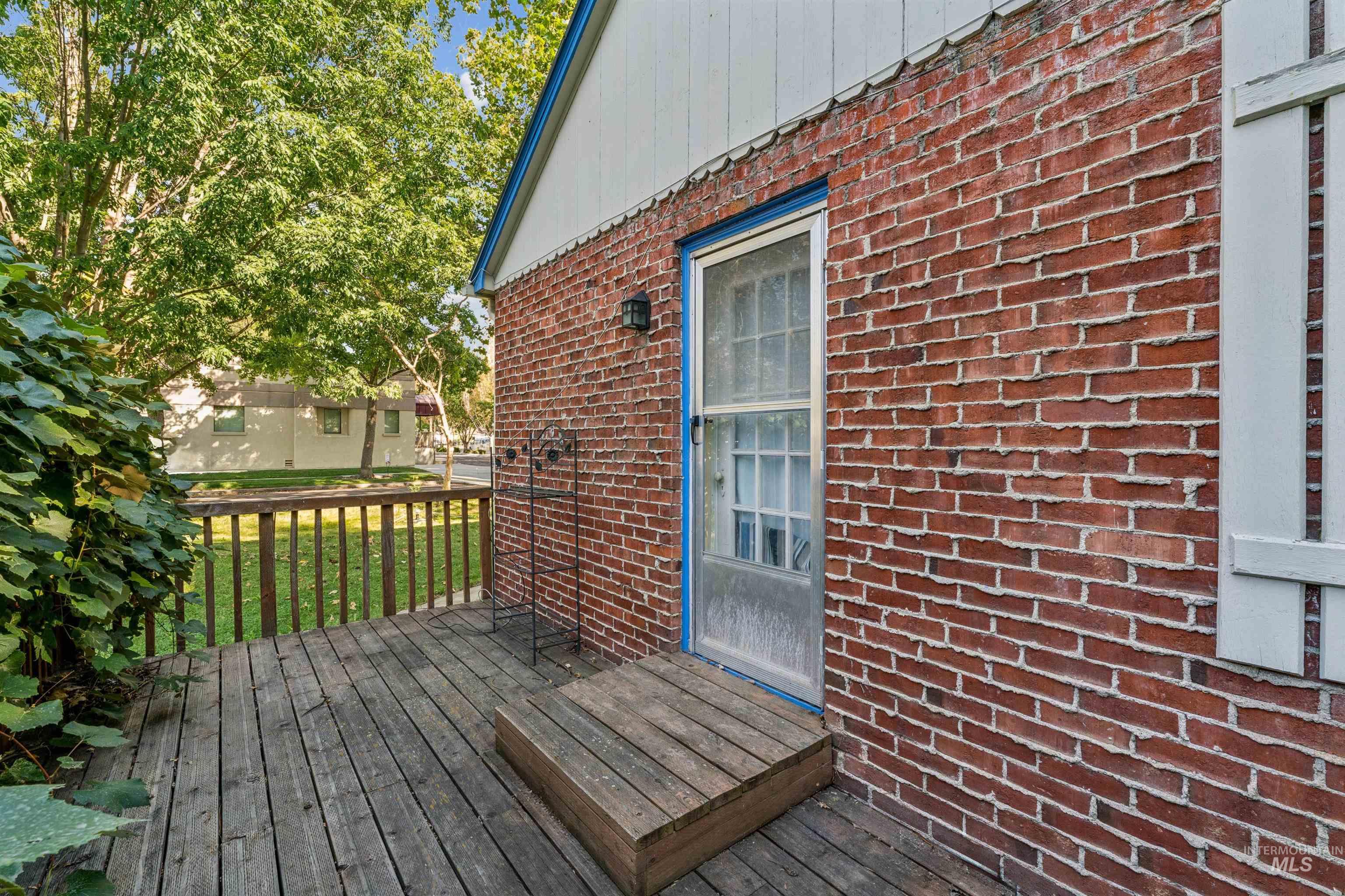 1629 S Pacific St Property Photo 35