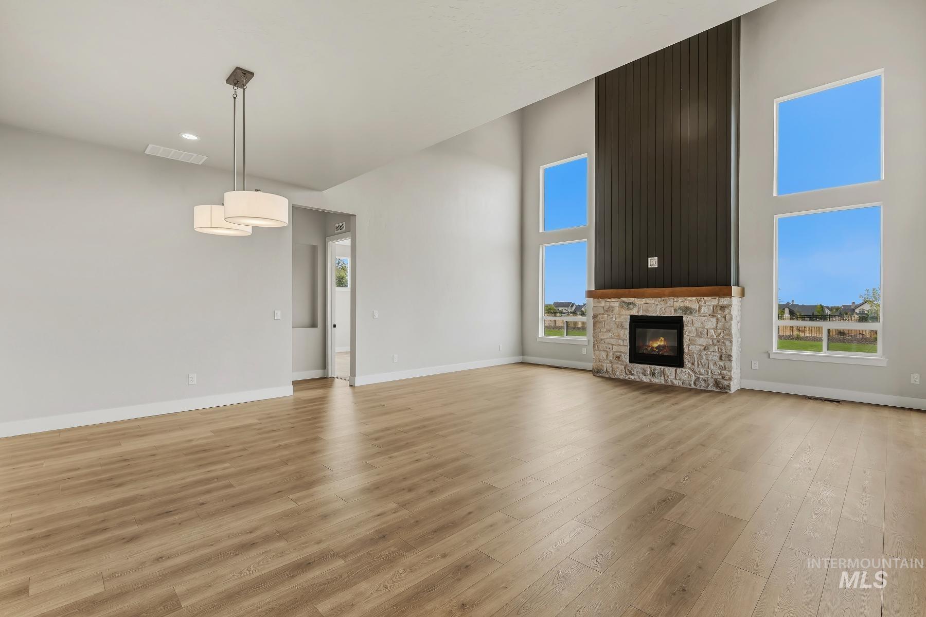 7715 W Flathead Lake St Property Photo 19