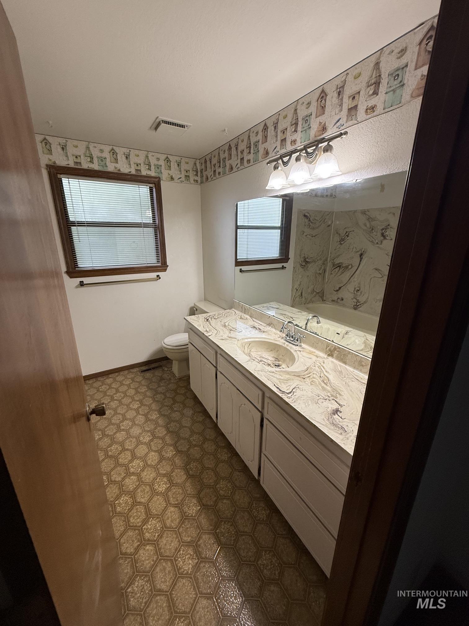 12082 W Edna Property Photo 32