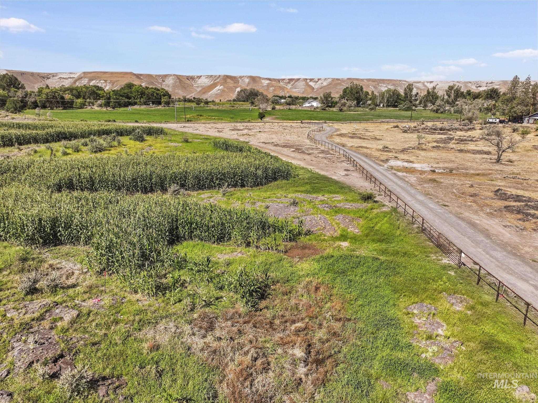 Tbd Lot 2 850 E. Property Photo 4