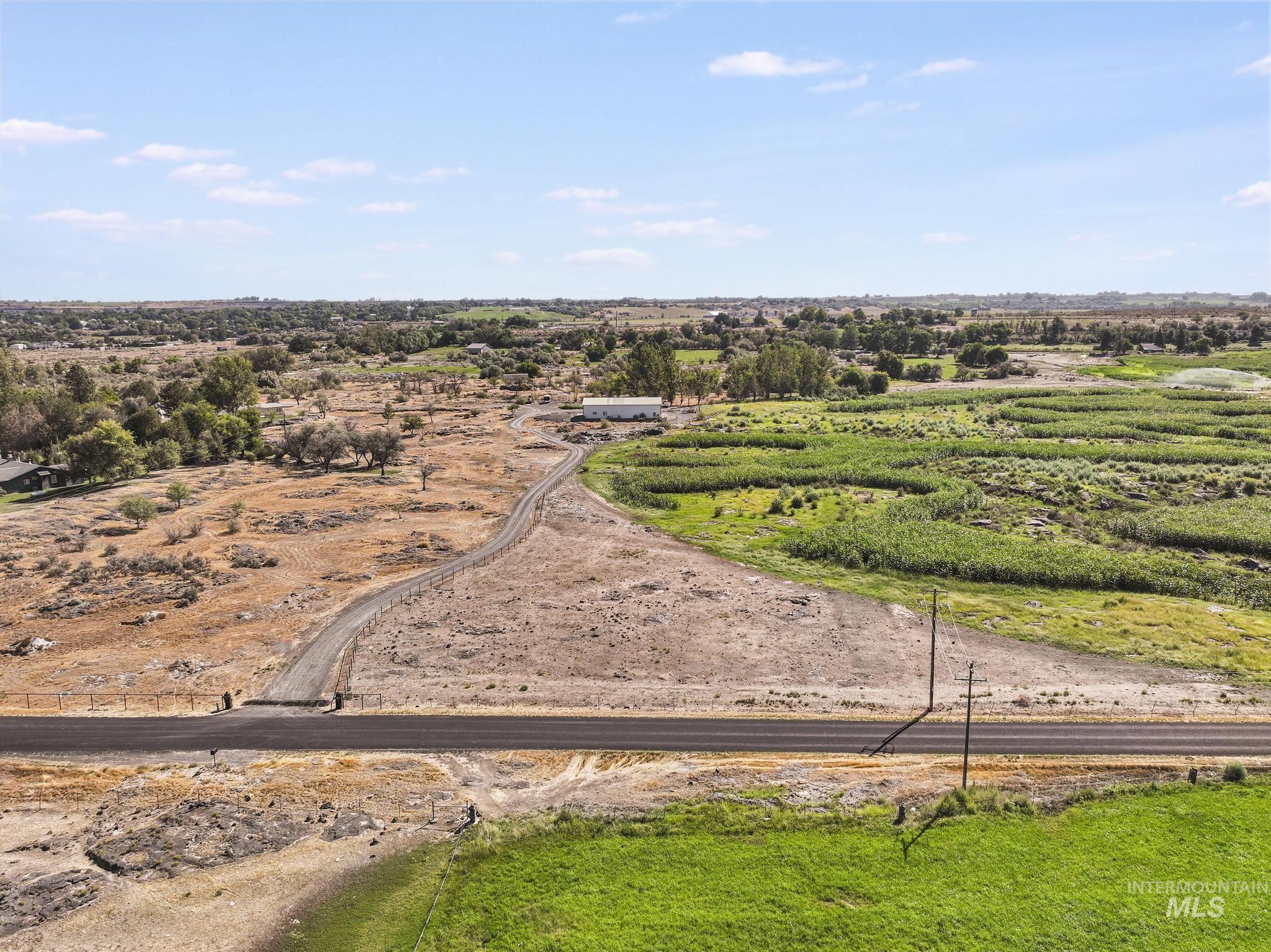Tbd Lot 1 850 E. Property Photo 3