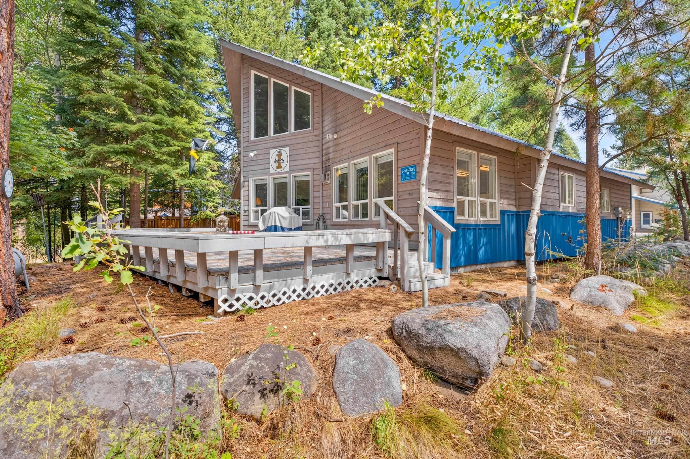 918 Fairway Drive