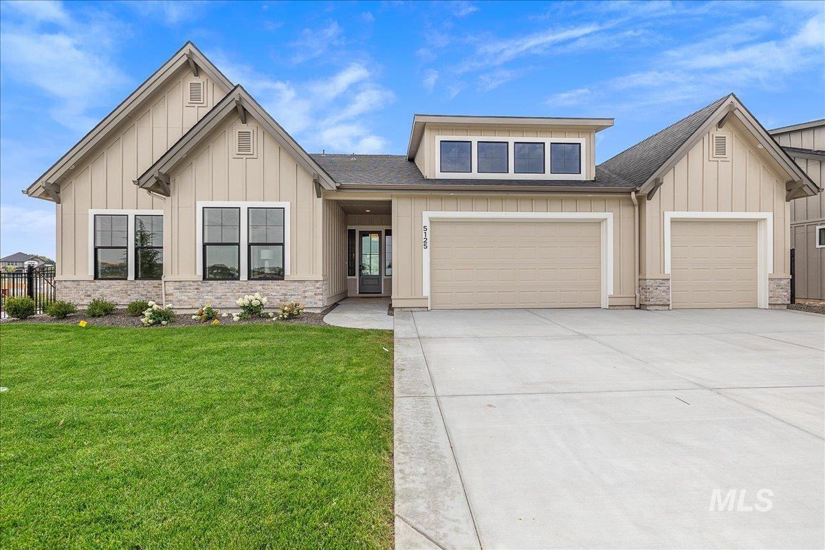 5125 W May Jay Dr
