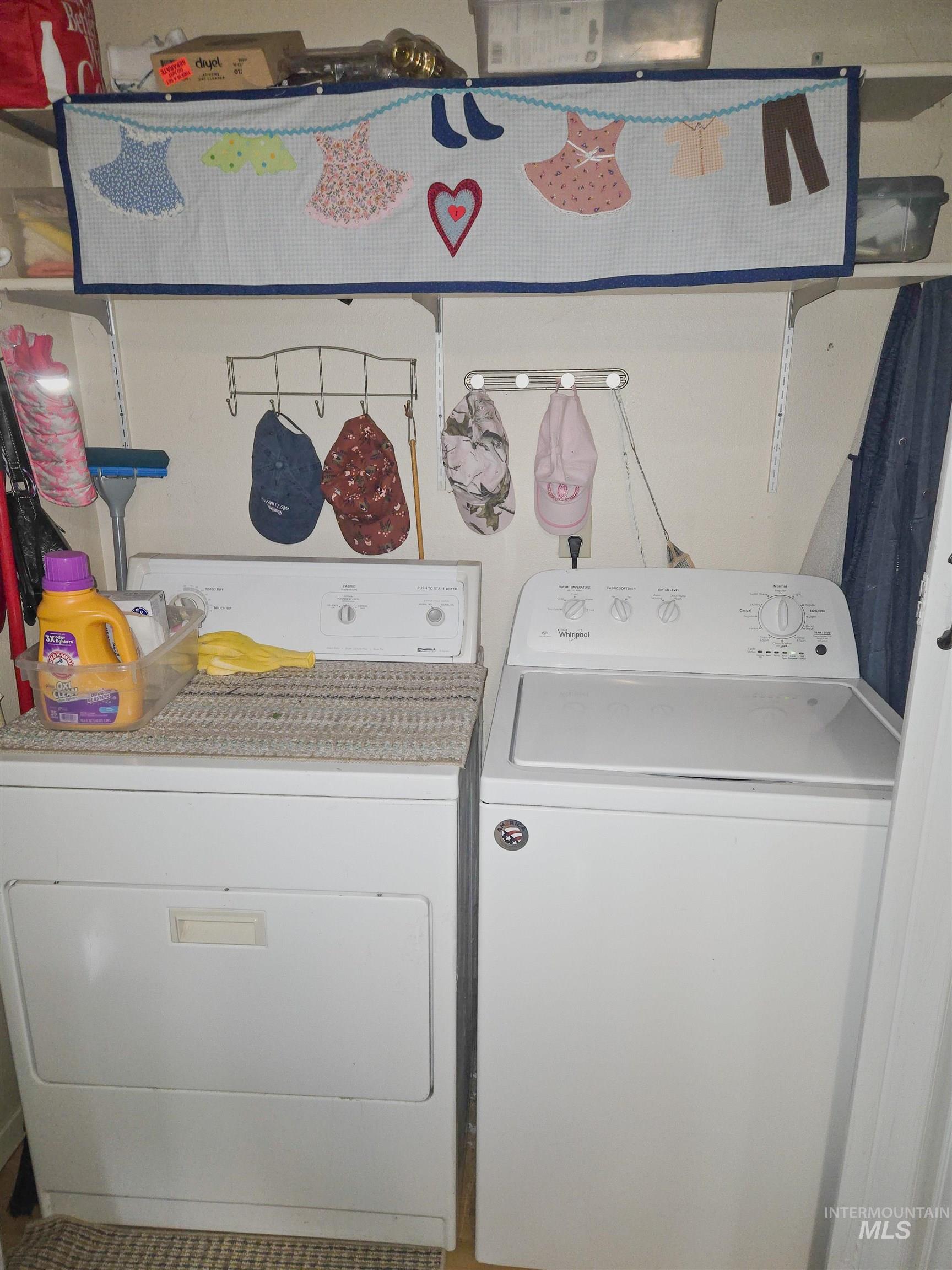 12779 Hartford Property Photo 7