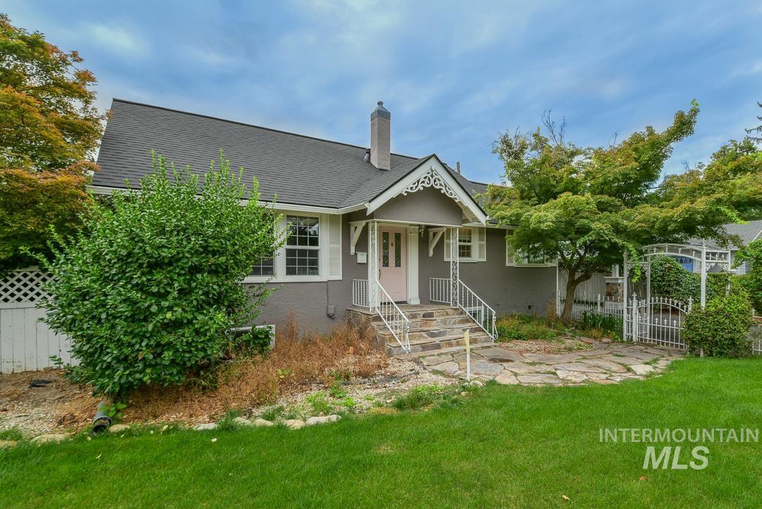 2721 W Cassia St Property Photo 4