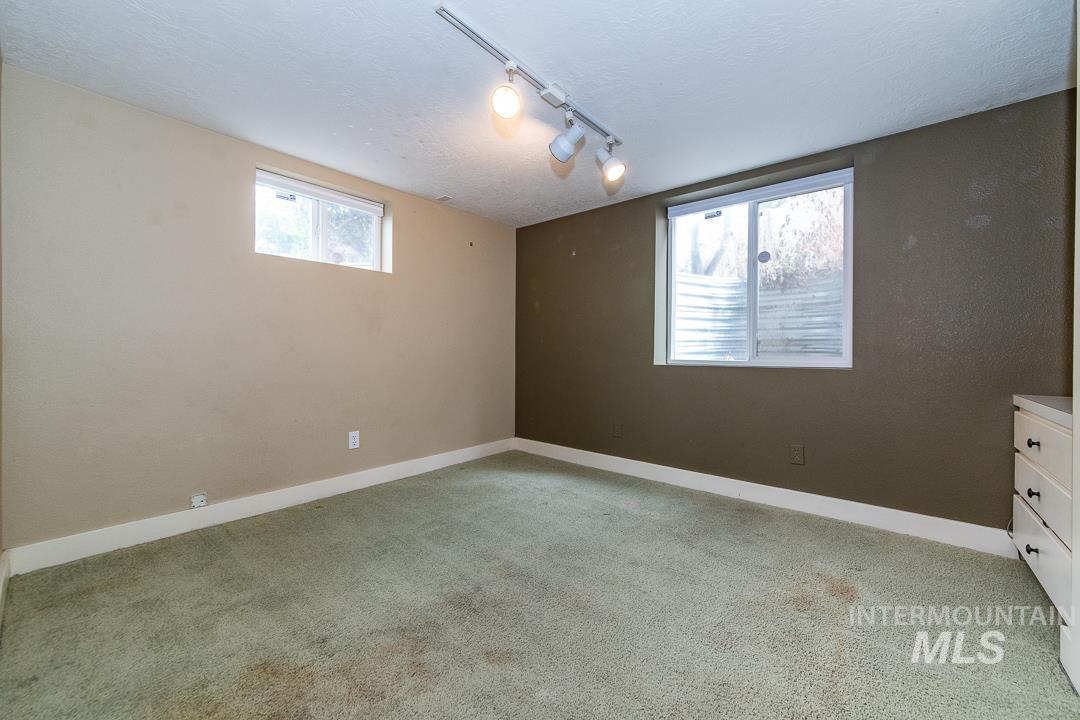 2721 W Cassia St Property Photo 33