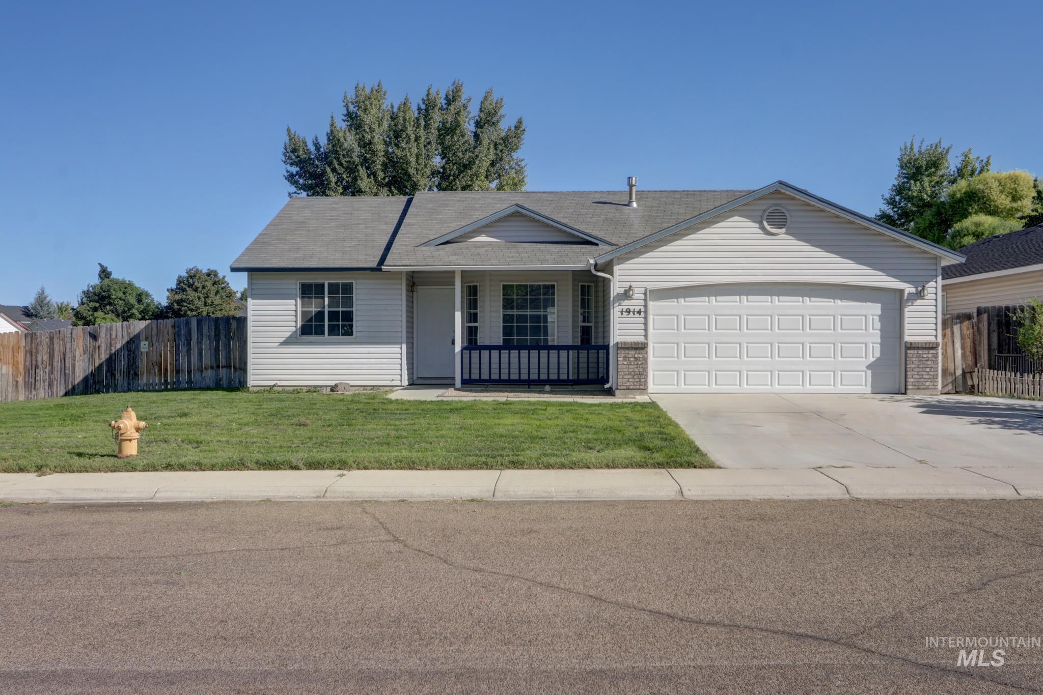 1914 W Curlew Property Photo 2