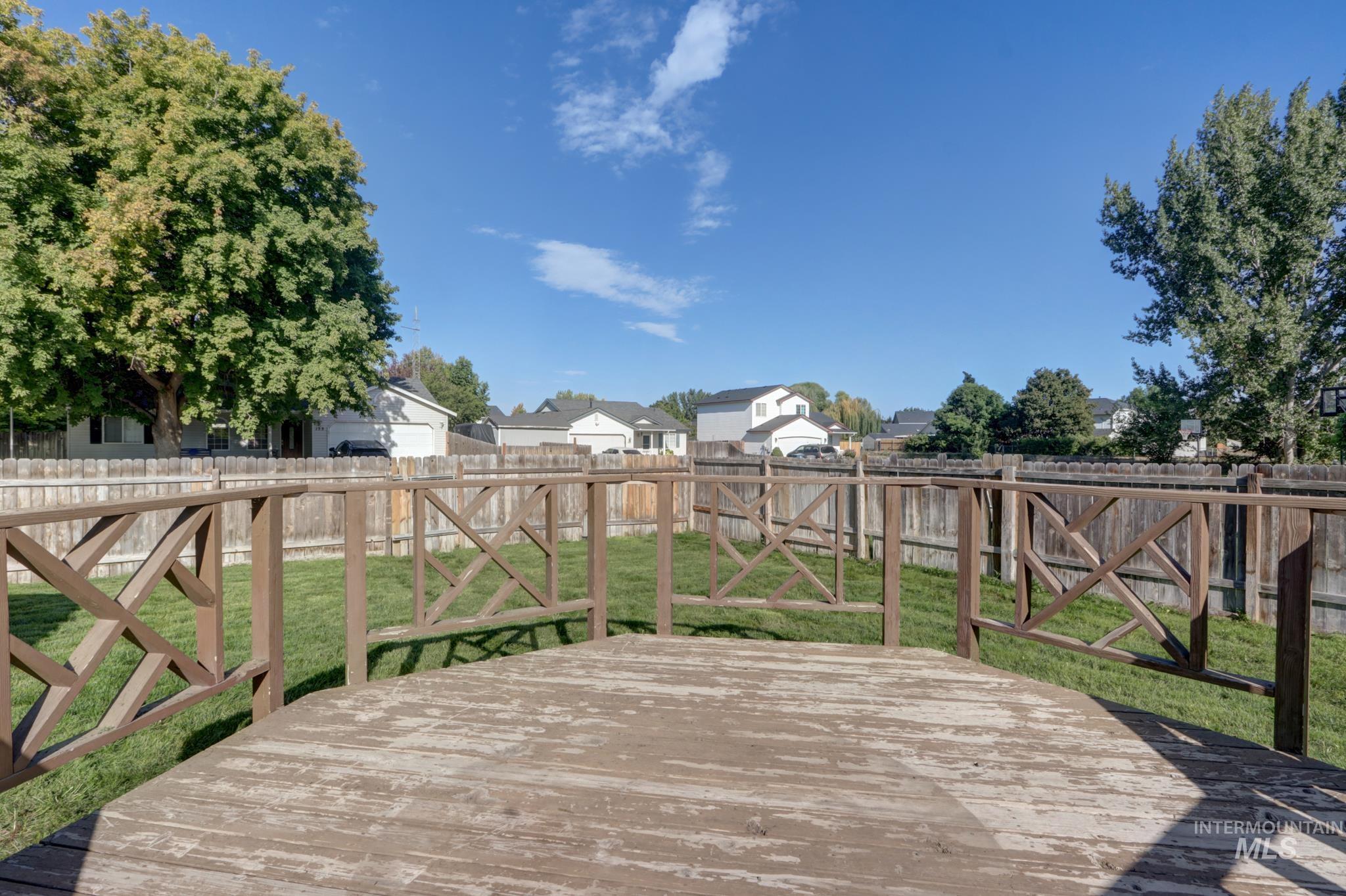 1914 W Curlew Property Photo 28