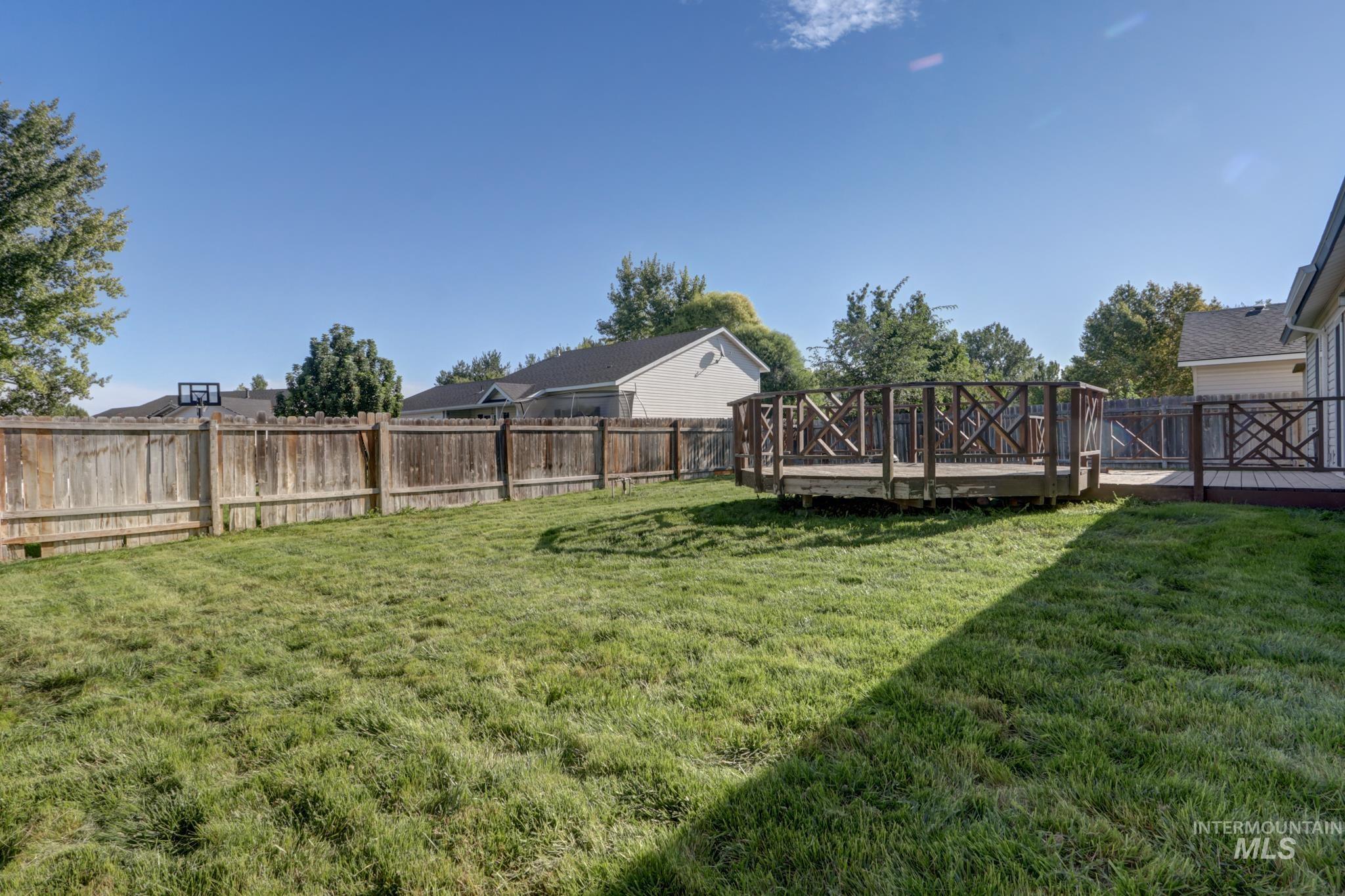 1914 W Curlew Property Photo 29