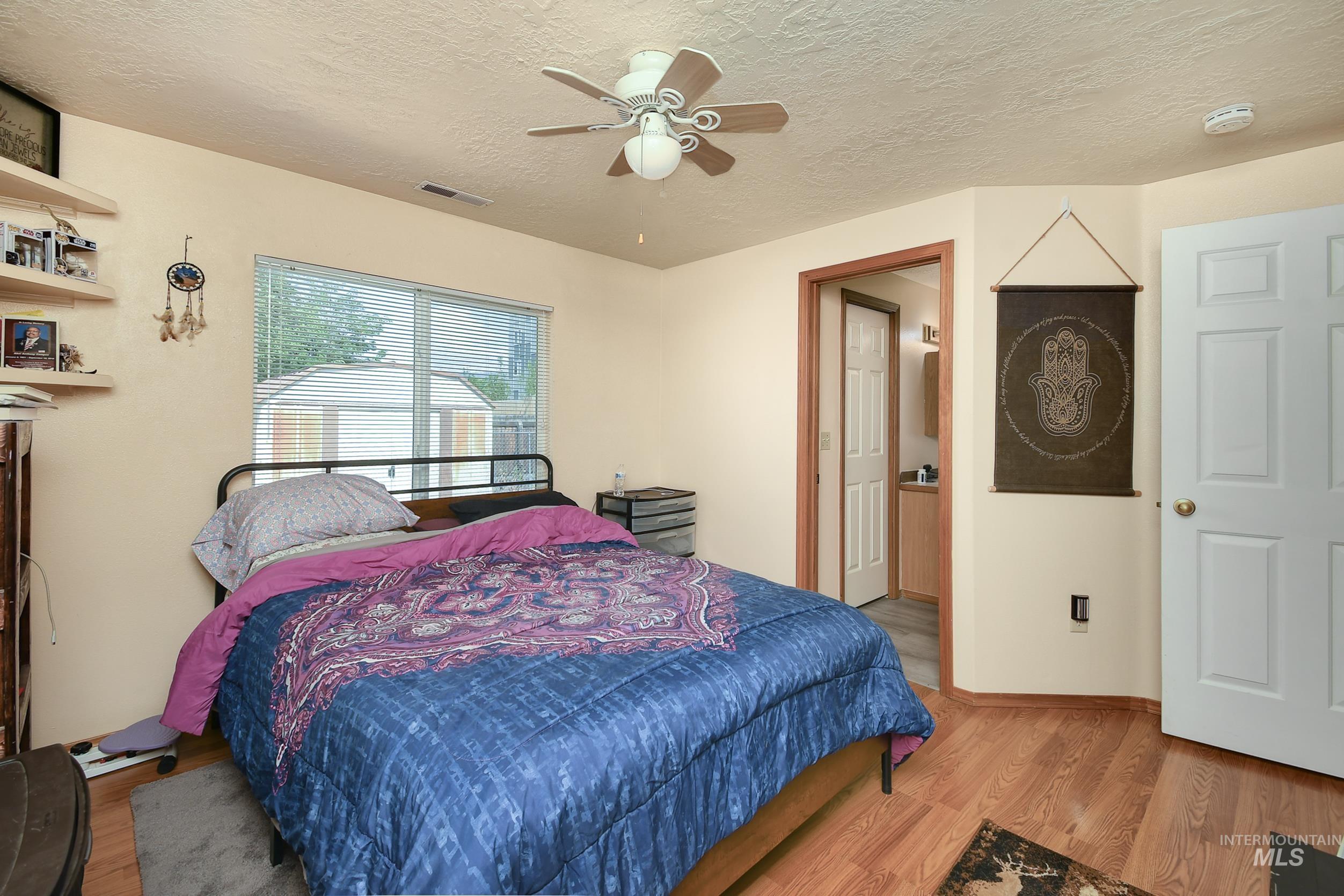 4382 N Adams St Property Photo 5