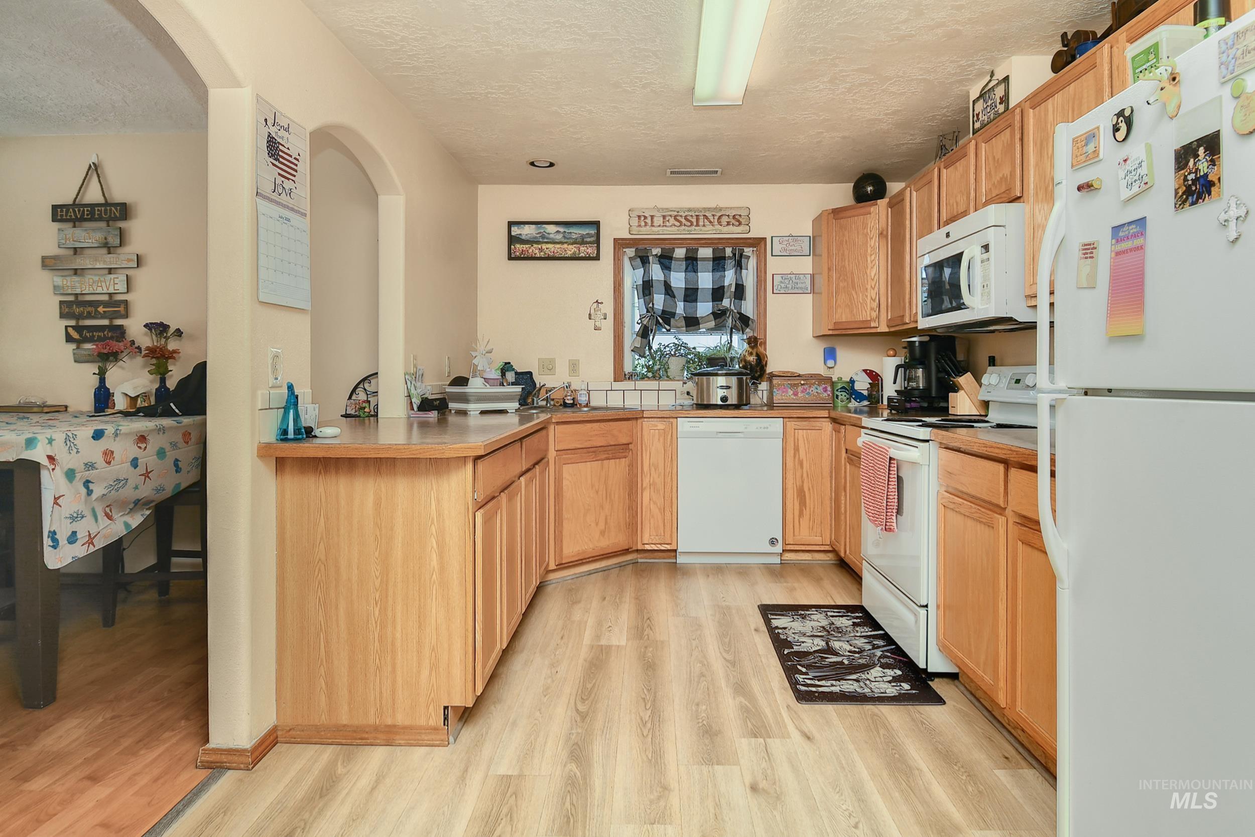 4382 N Adams St Property Photo 11