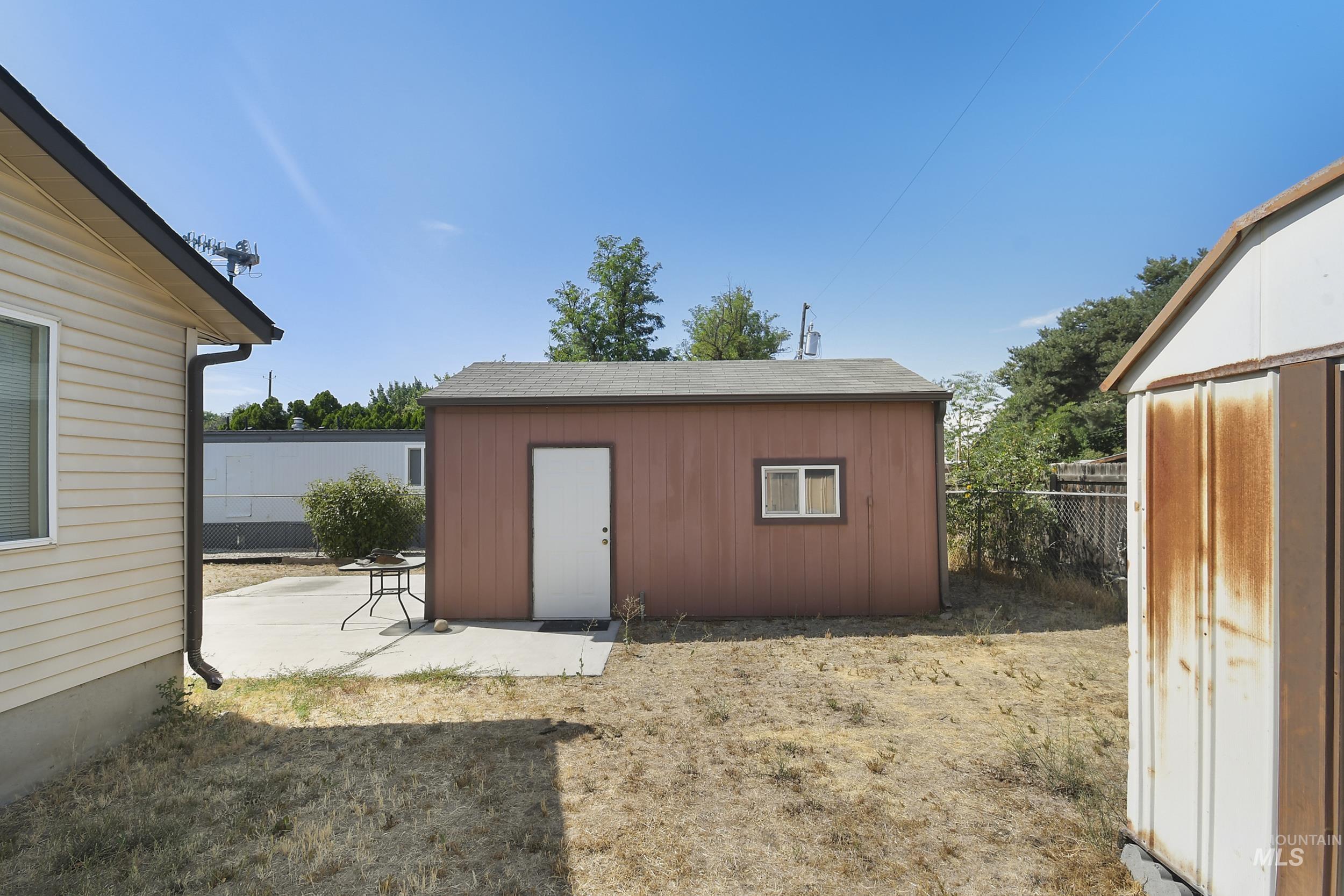 4382 N Adams St Property Photo 19