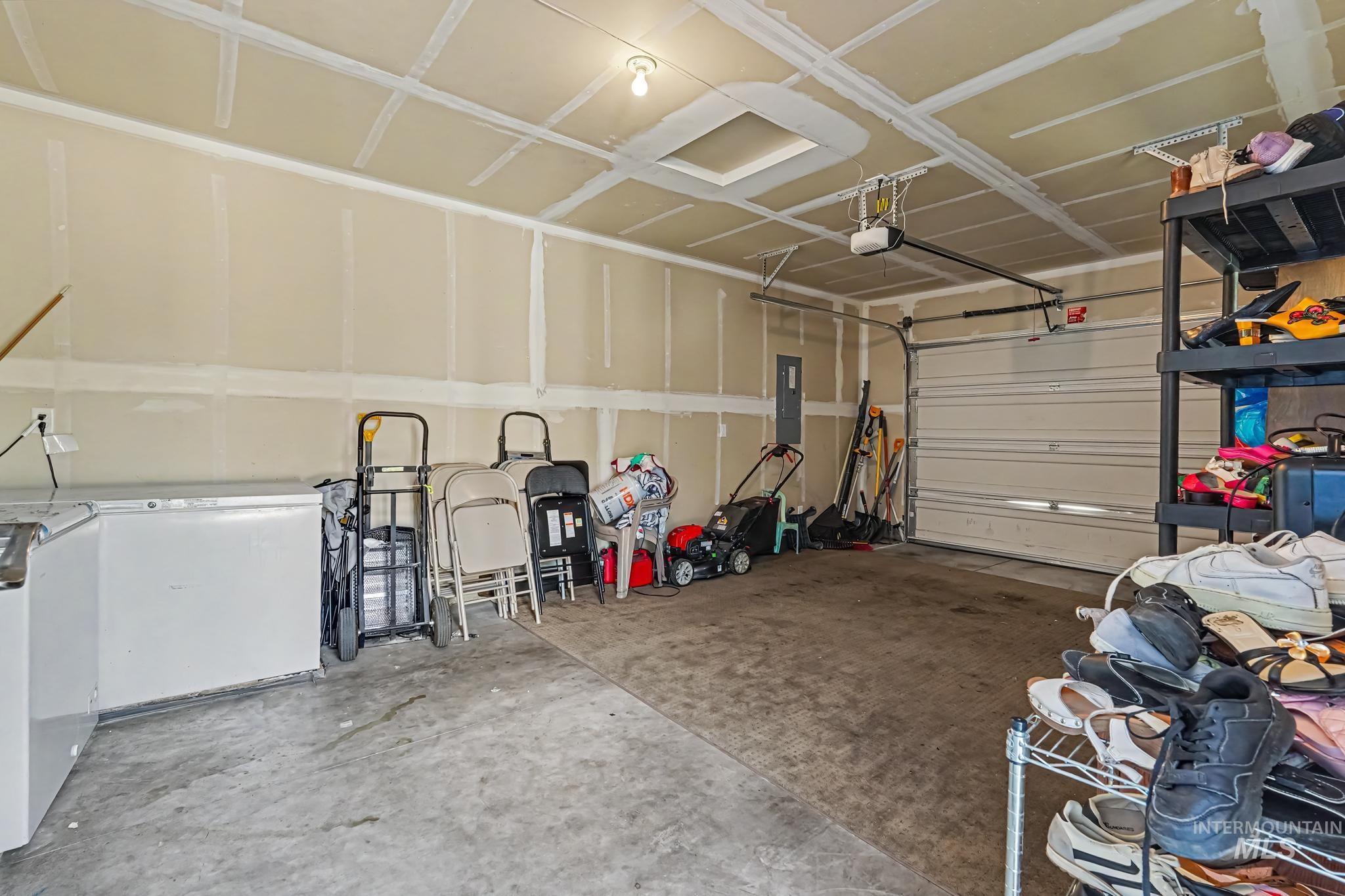 7764 Gary Ln Property Photo 23
