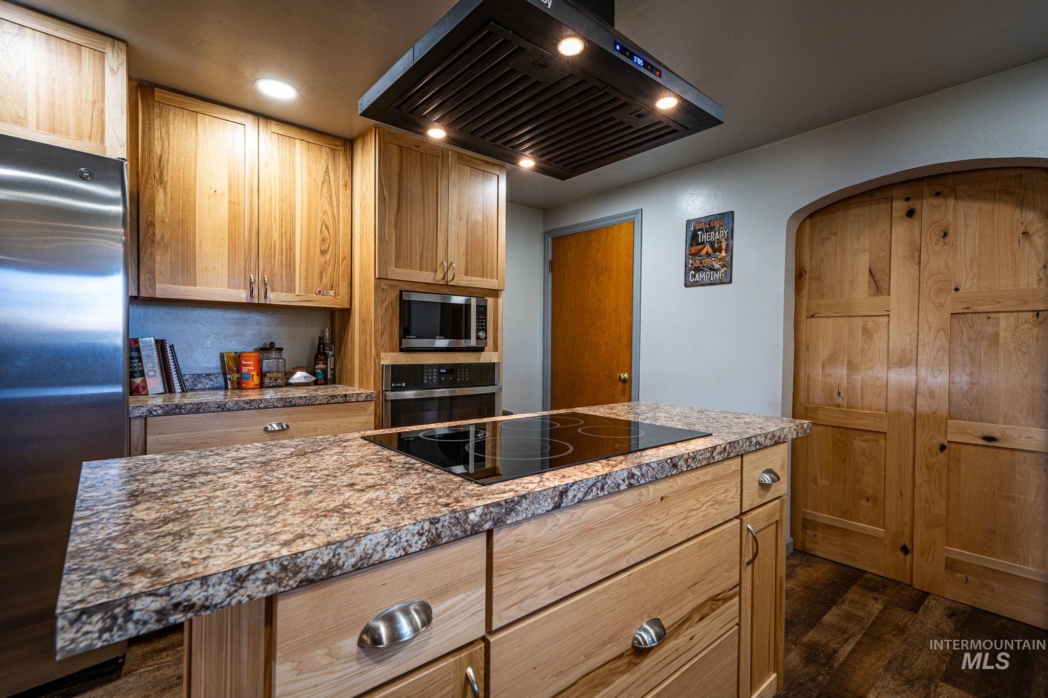 67 Jessup Road Property Photo 6