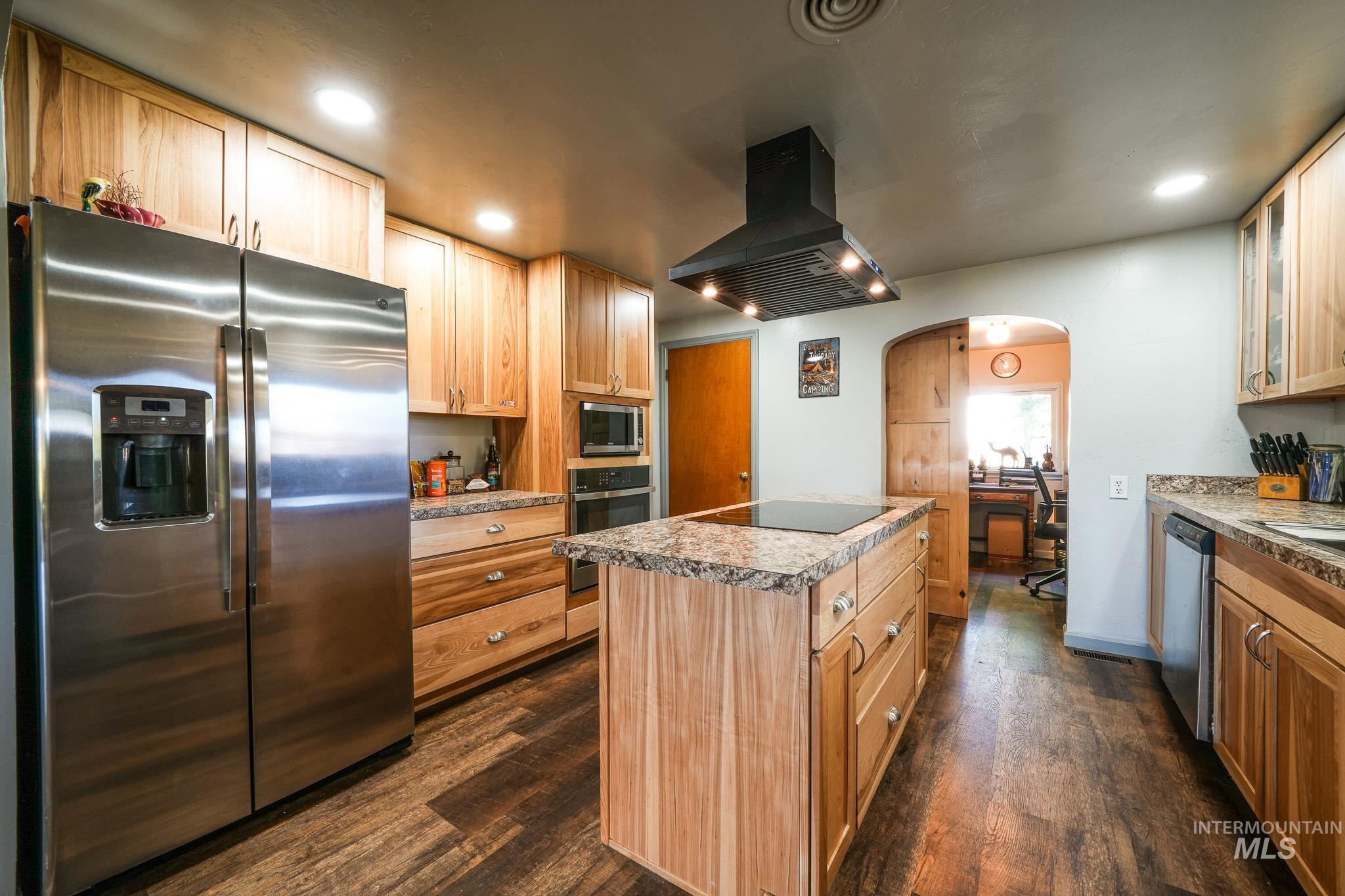 67 Jessup Road Property Photo 7