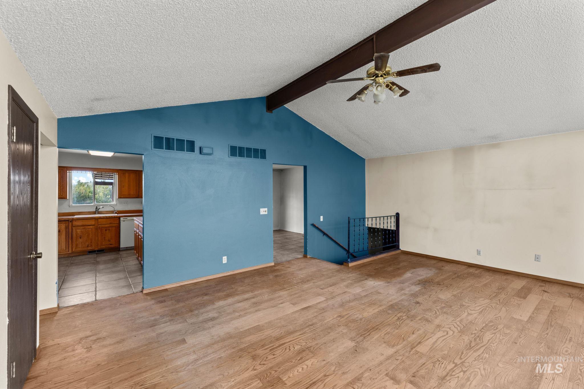 1296 E 4400 N Property Photo 5