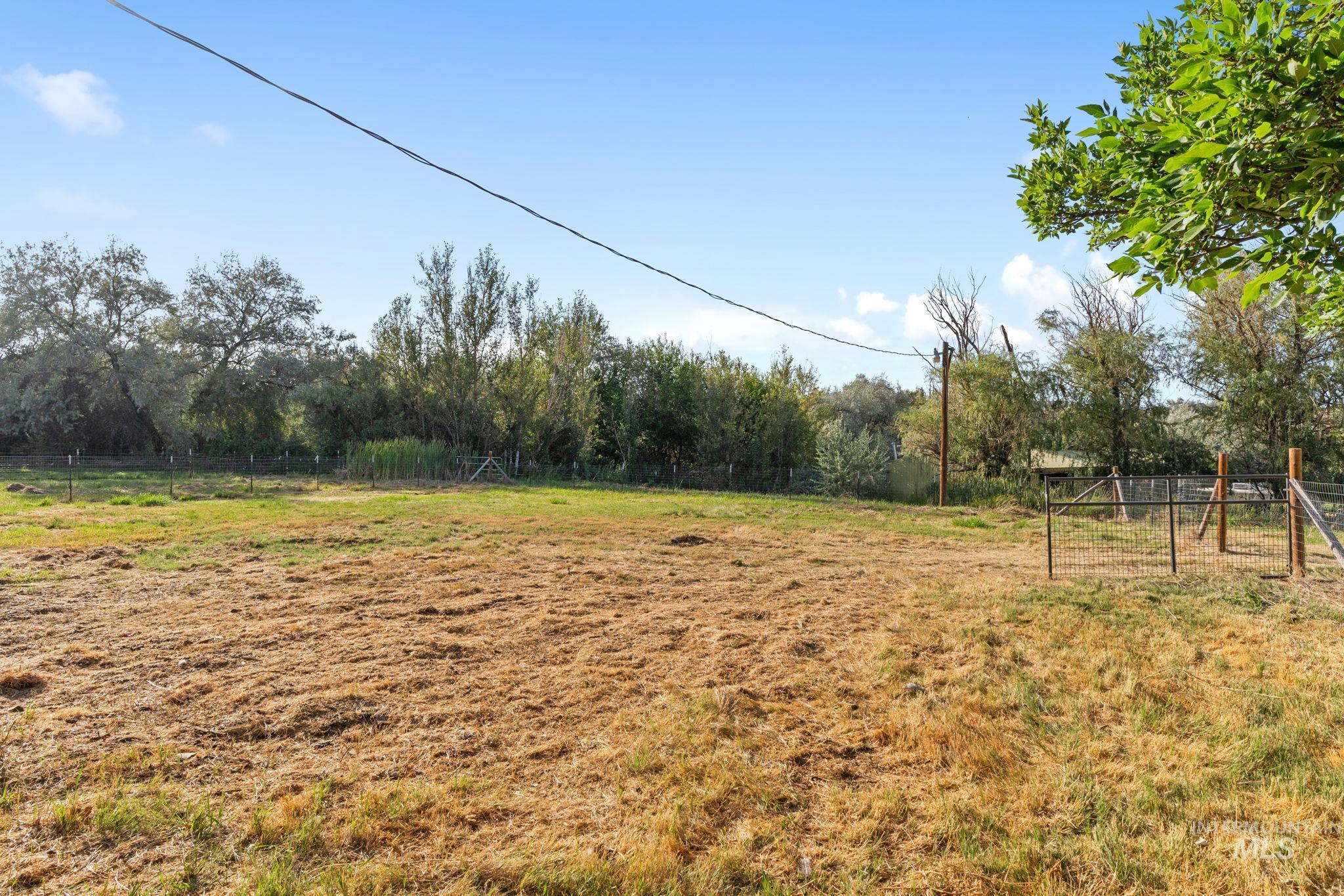 1296 E 4400 N Property Photo 30