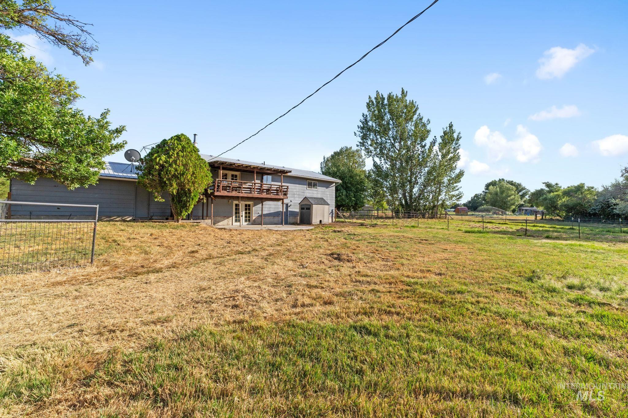 1296 E 4400 N Property Photo 31