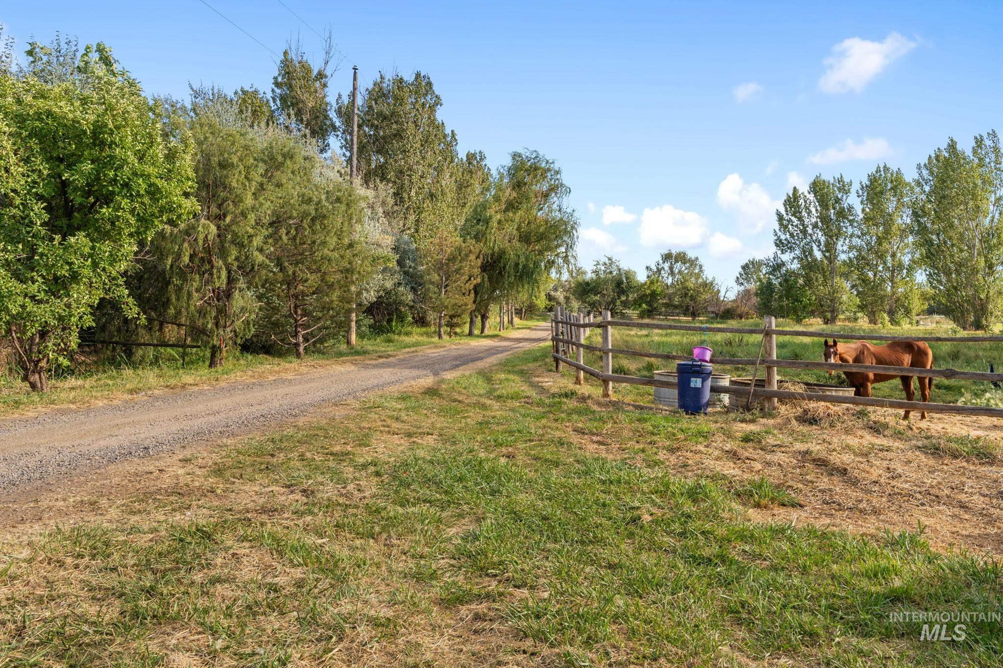 1296 E 4400 N Property Photo 32