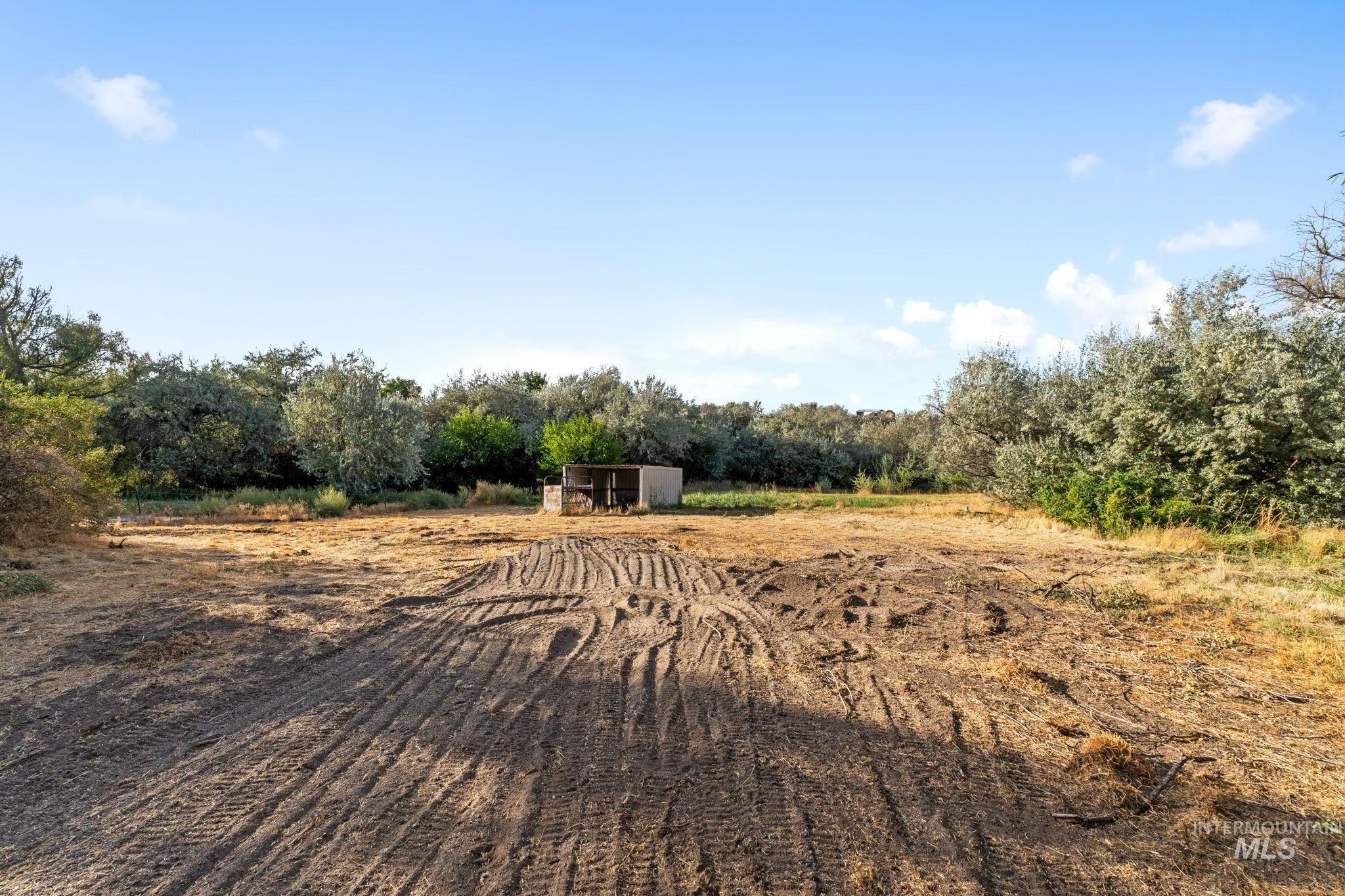 1296 E 4400 N Property Photo 35