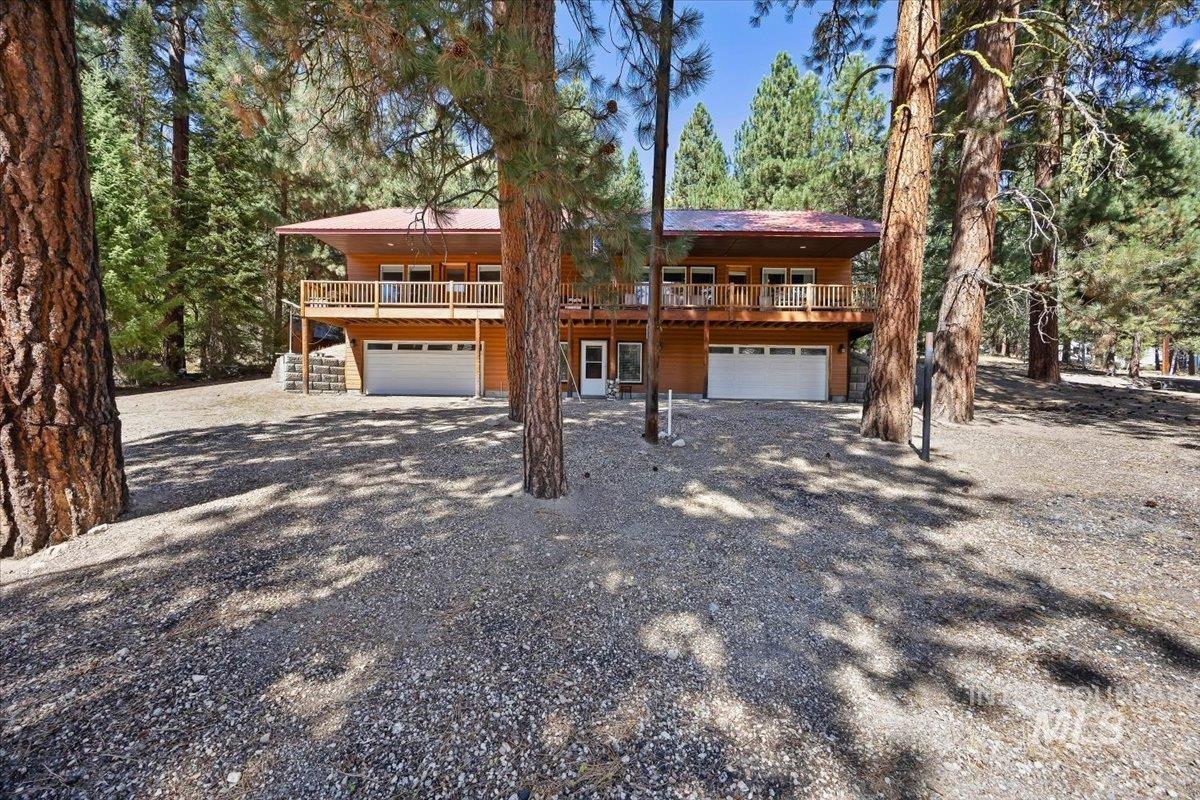 4389 N Pine Featherville Rd Property Photo 1