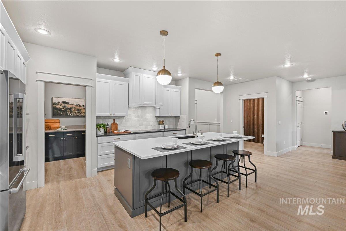 18080 N Treeline Ave Property Photo 6