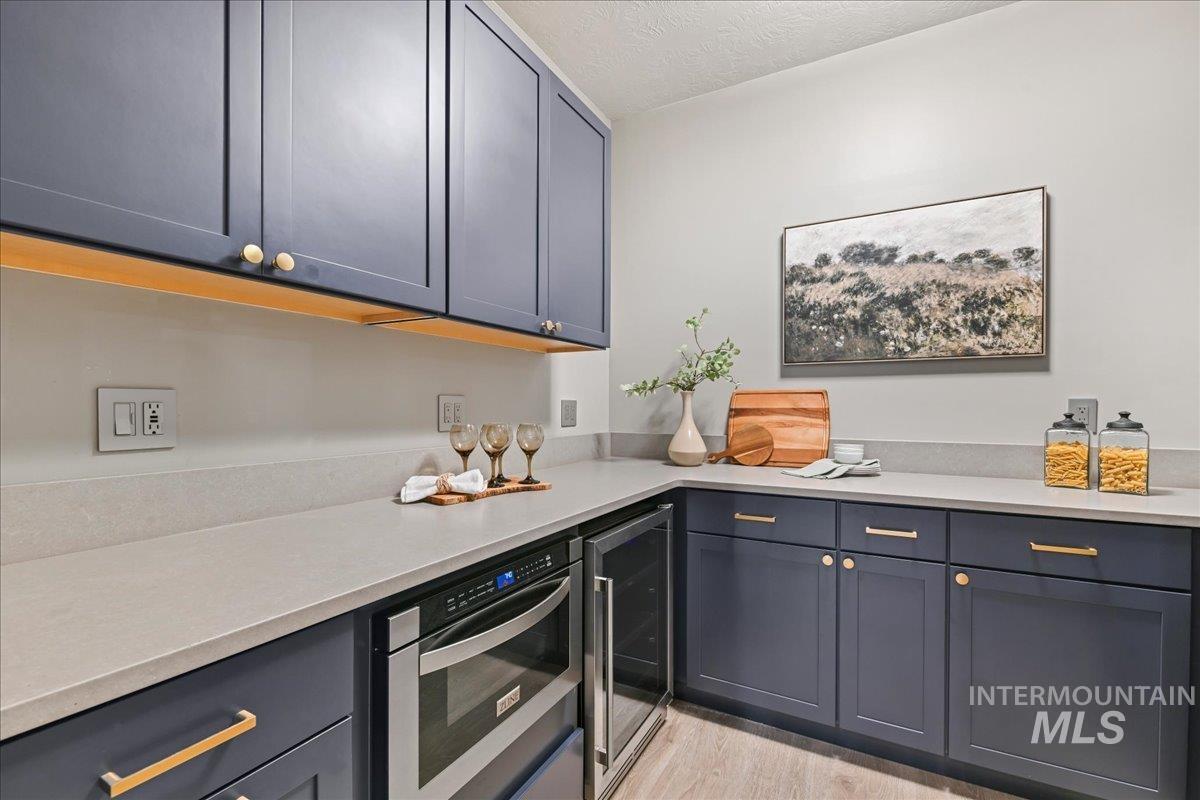 18080 N Treeline Ave Property Photo 10