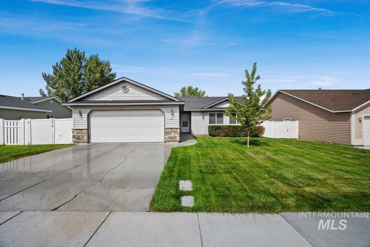 480 Silver Pheasant Property Photo 1
