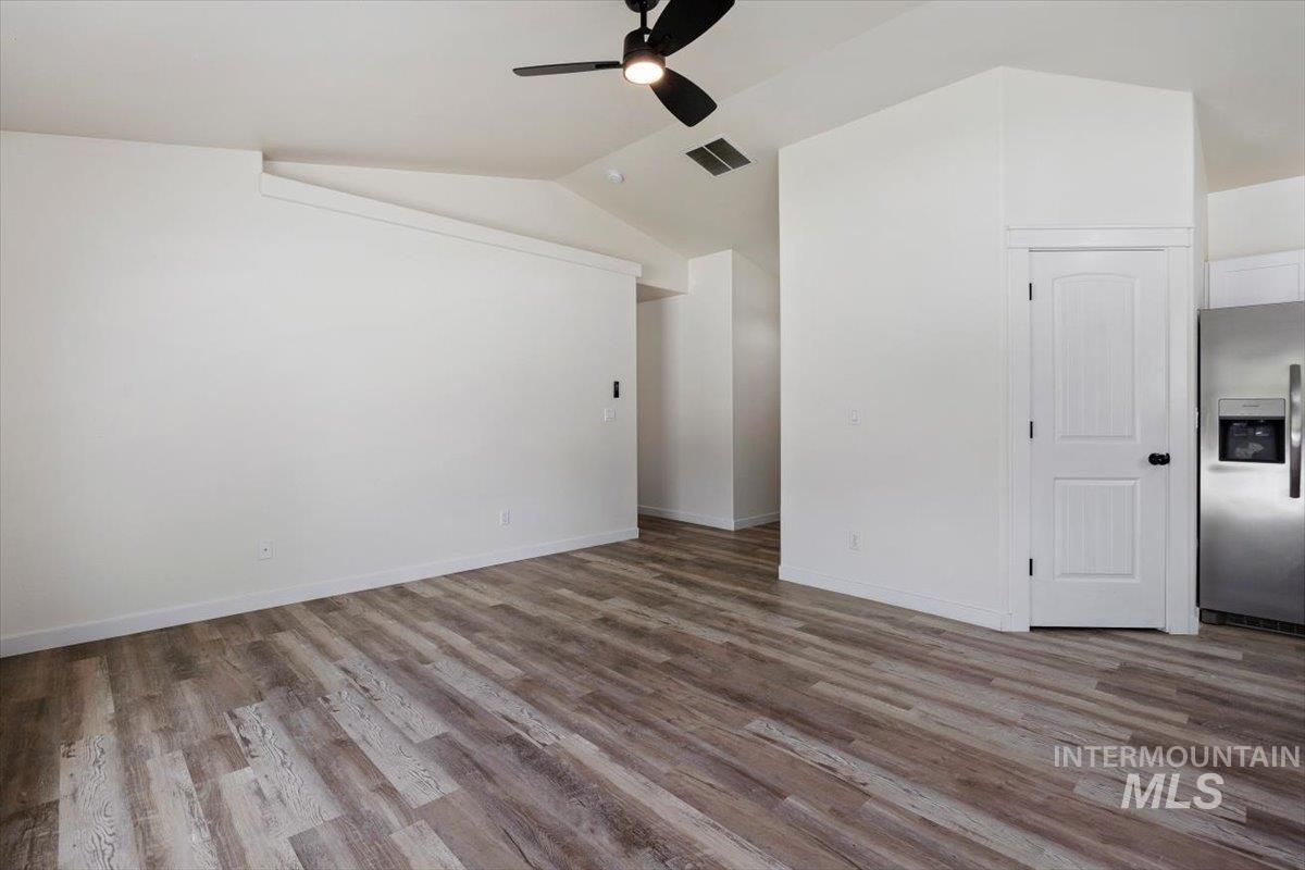 480 Silver Pheasant Property Photo 10