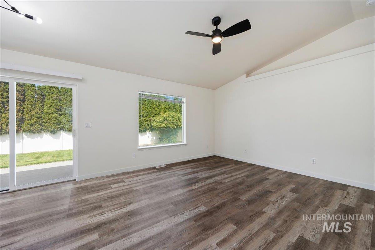 480 Silver Pheasant Property Photo 12