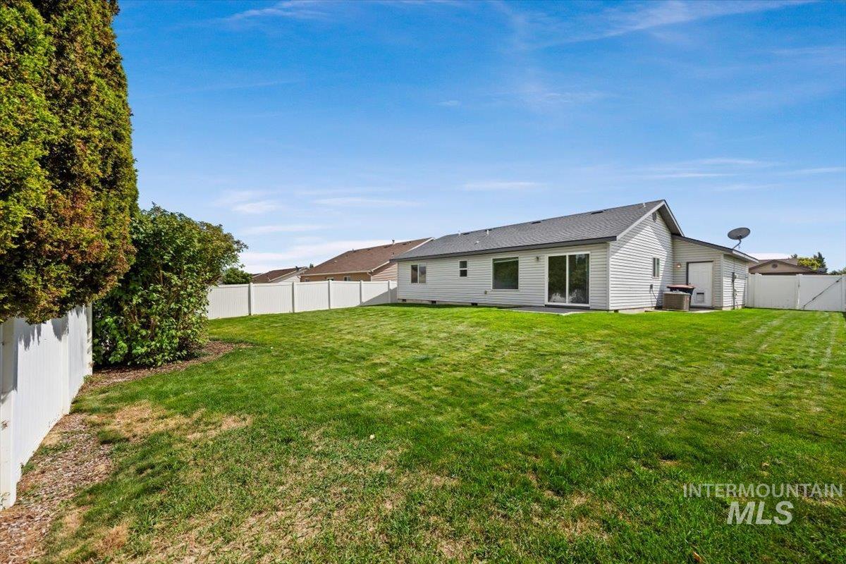 480 Silver Pheasant Property Photo 23