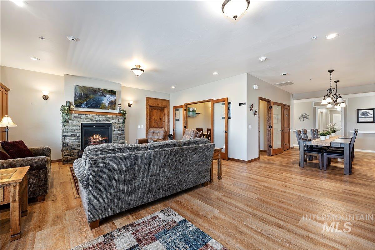 1221 21st Property Photo 5