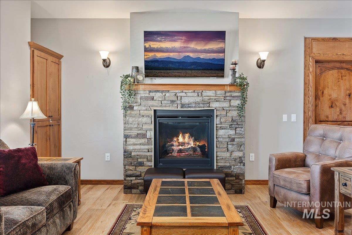 1221 21st Property Photo 7