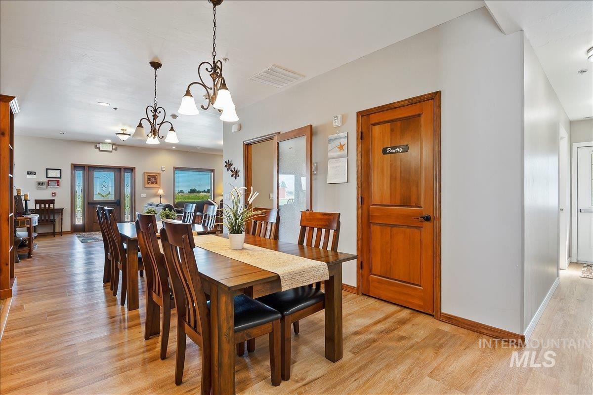 1221 21st Property Photo 21