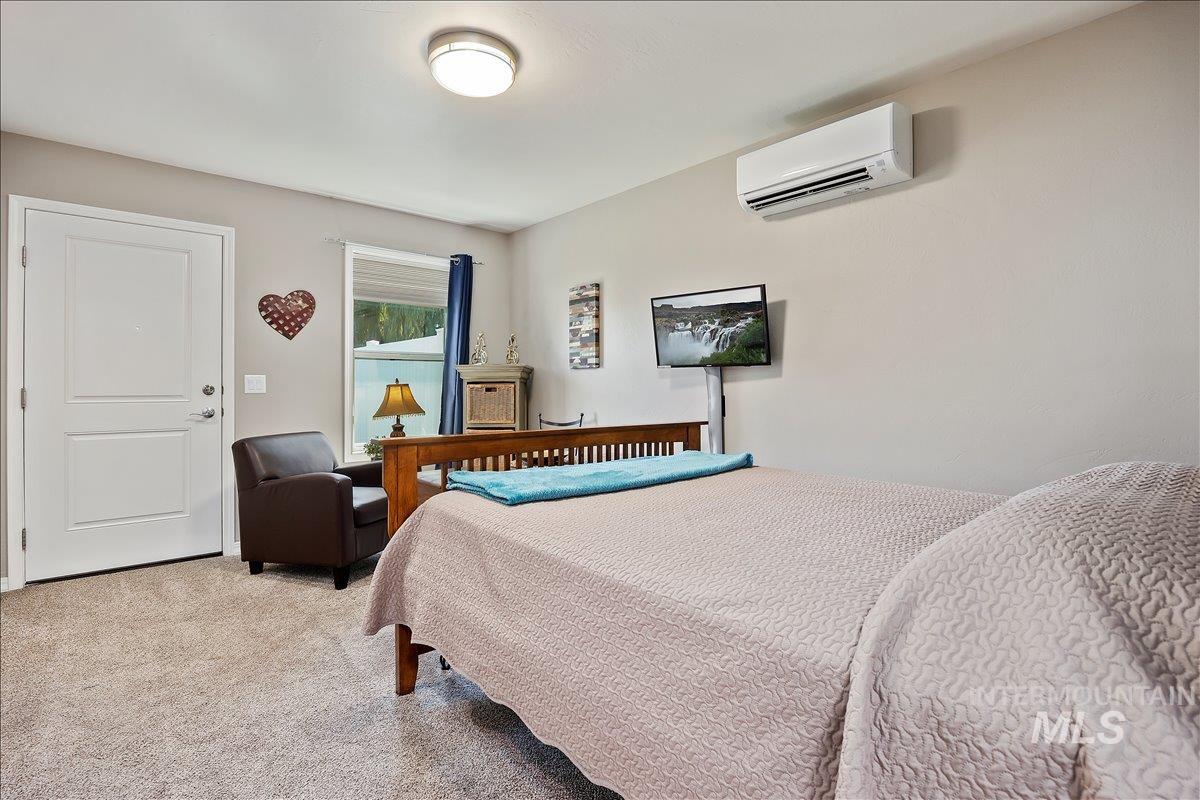 1221 21st Property Photo 28
