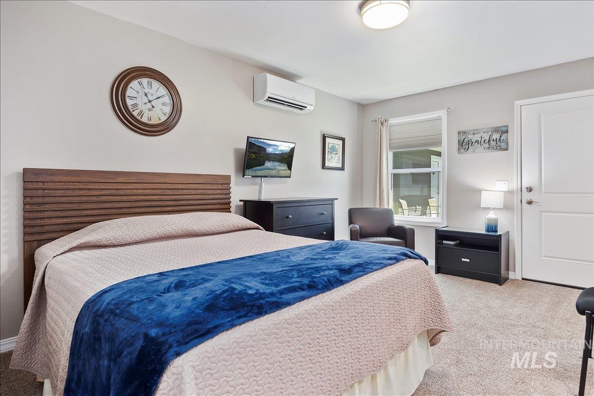 1221 21st Property Photo 31