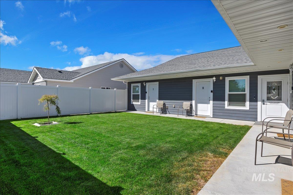 1221 21st Property Photo 40