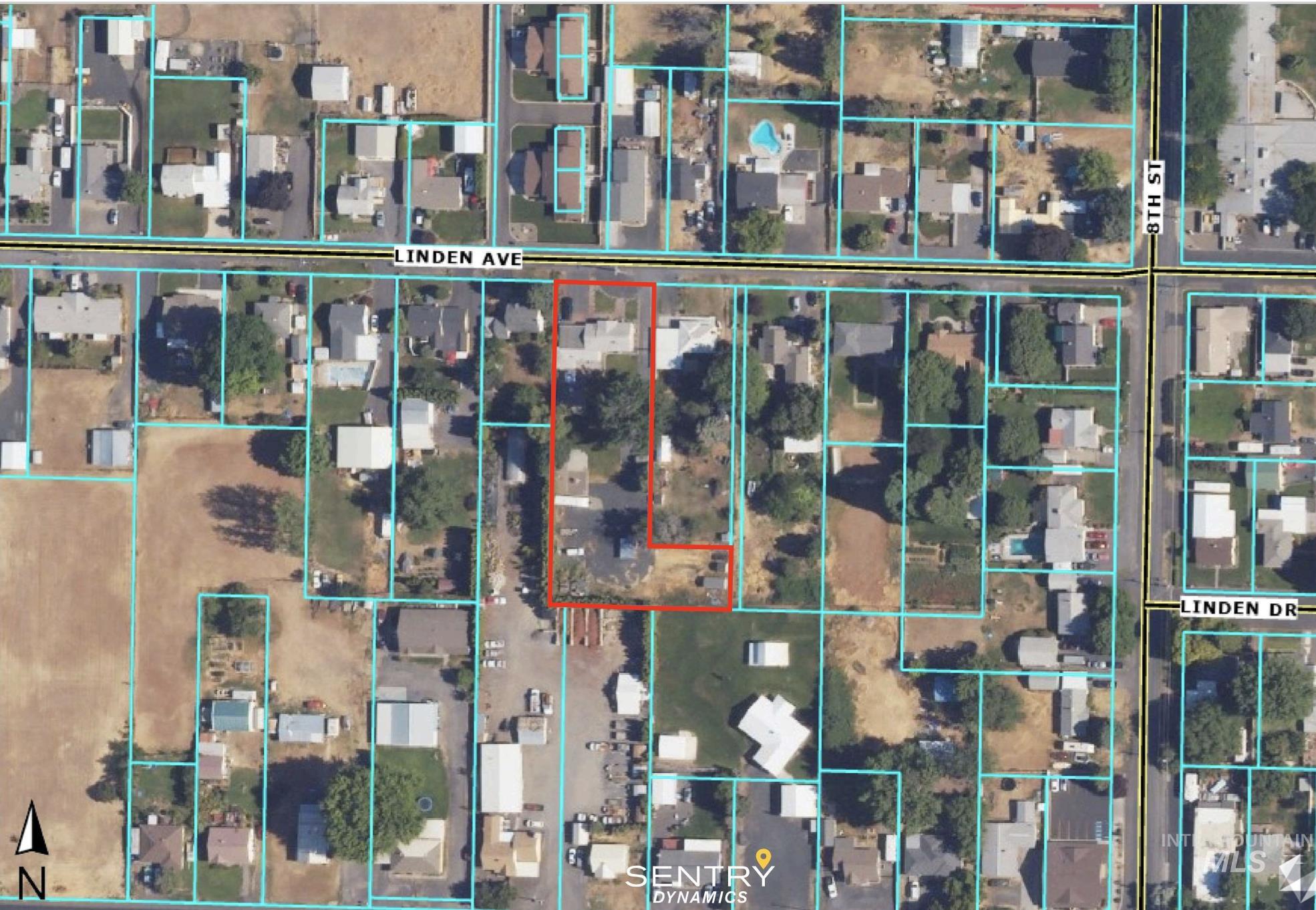726 Linden Ave Property Photo 33