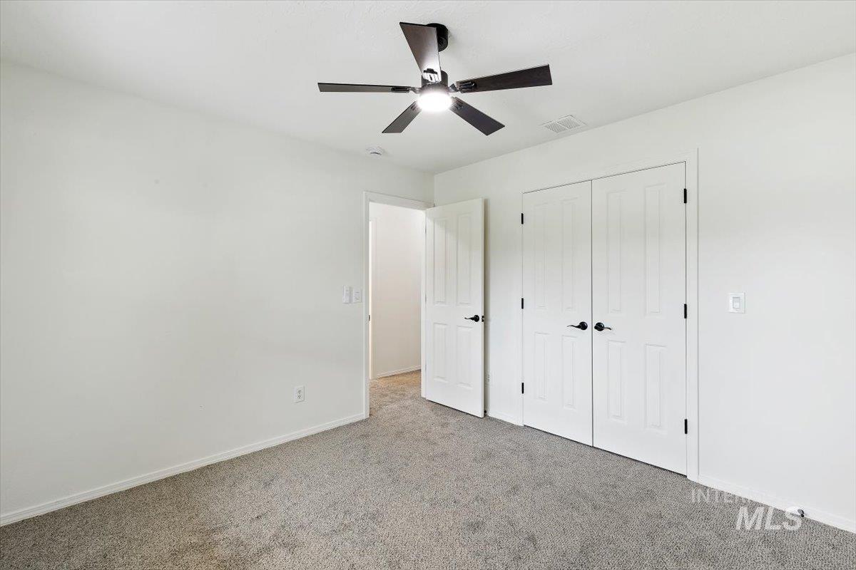 4000 E Chesapeake Dr Property Photo 15